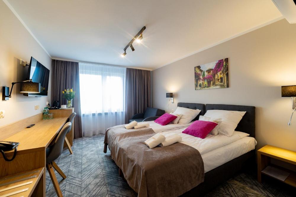 Superior King Room photo 2