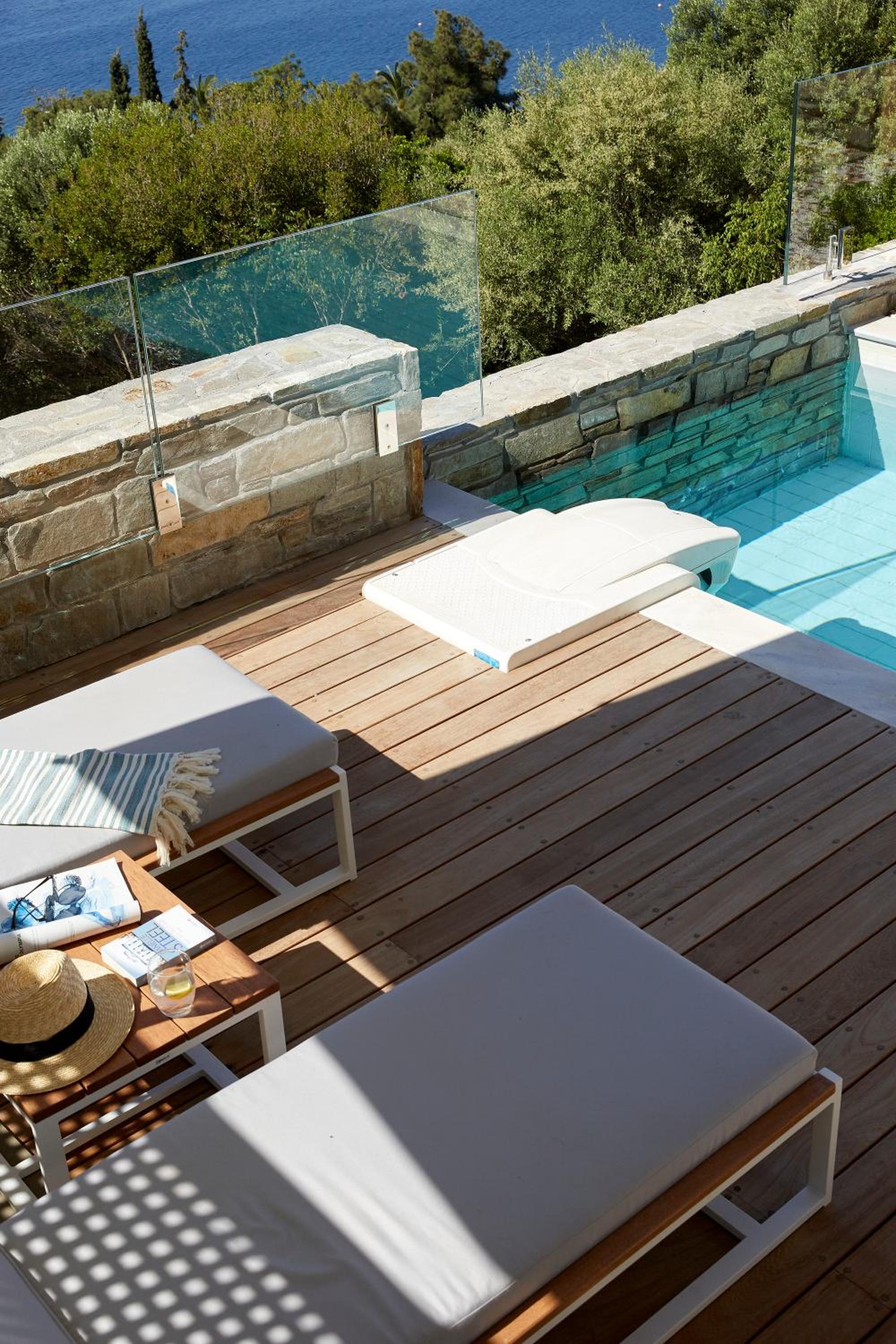 Residential Two-Bedroom Pool Villa thumbnail 5