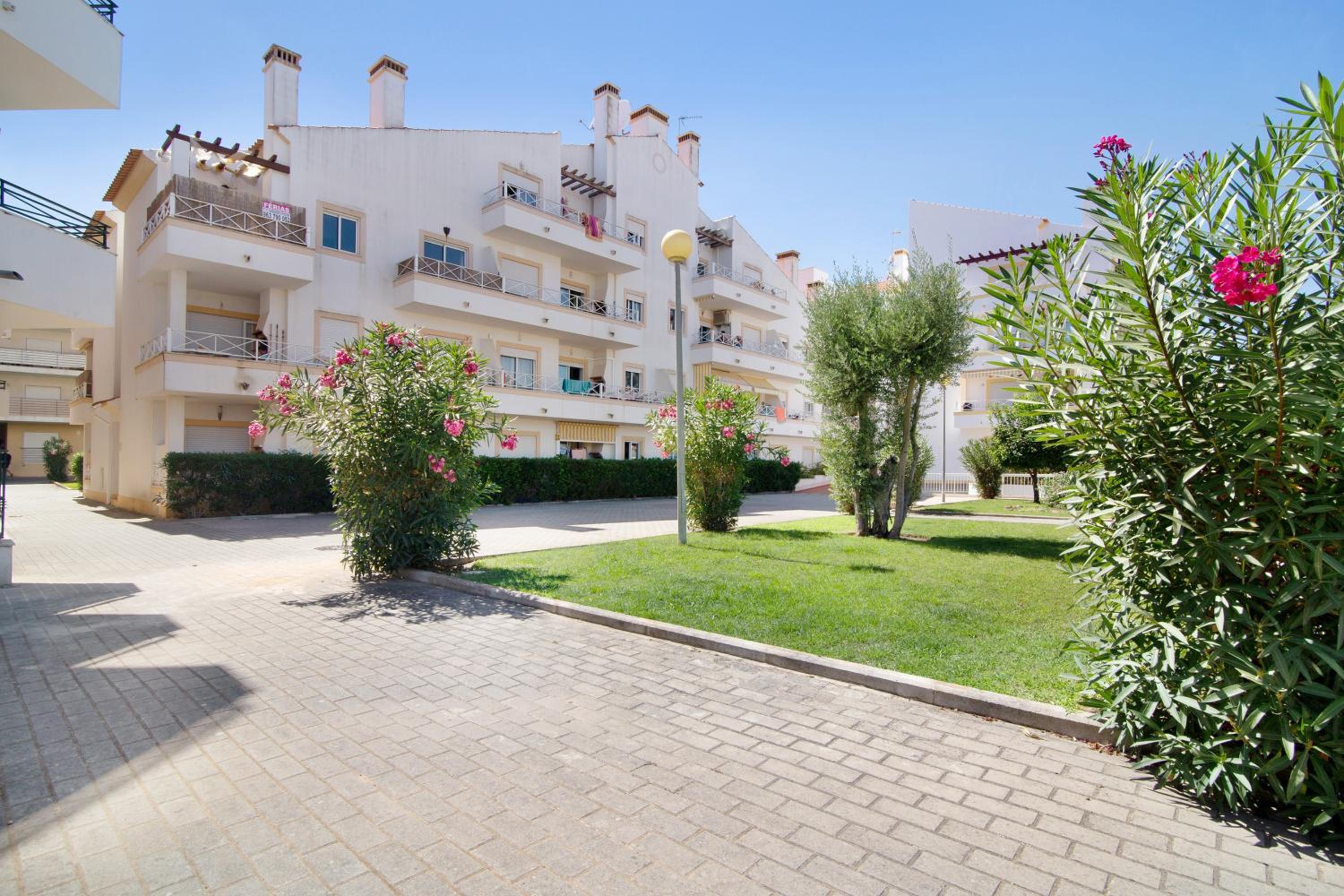 Superior One-Bedroom Apartment with Balcony - Photo 25