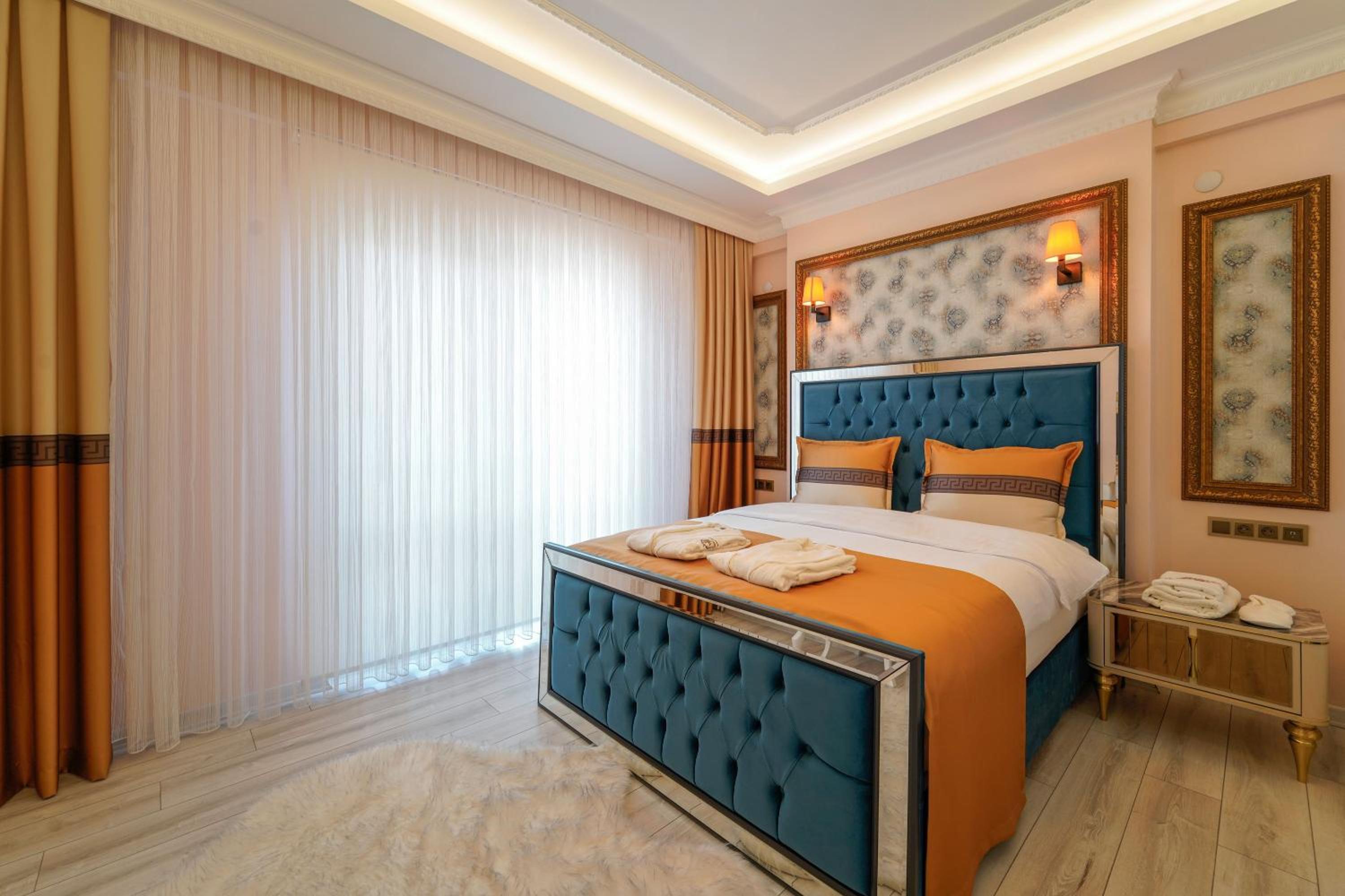 King Suite - Photo 4