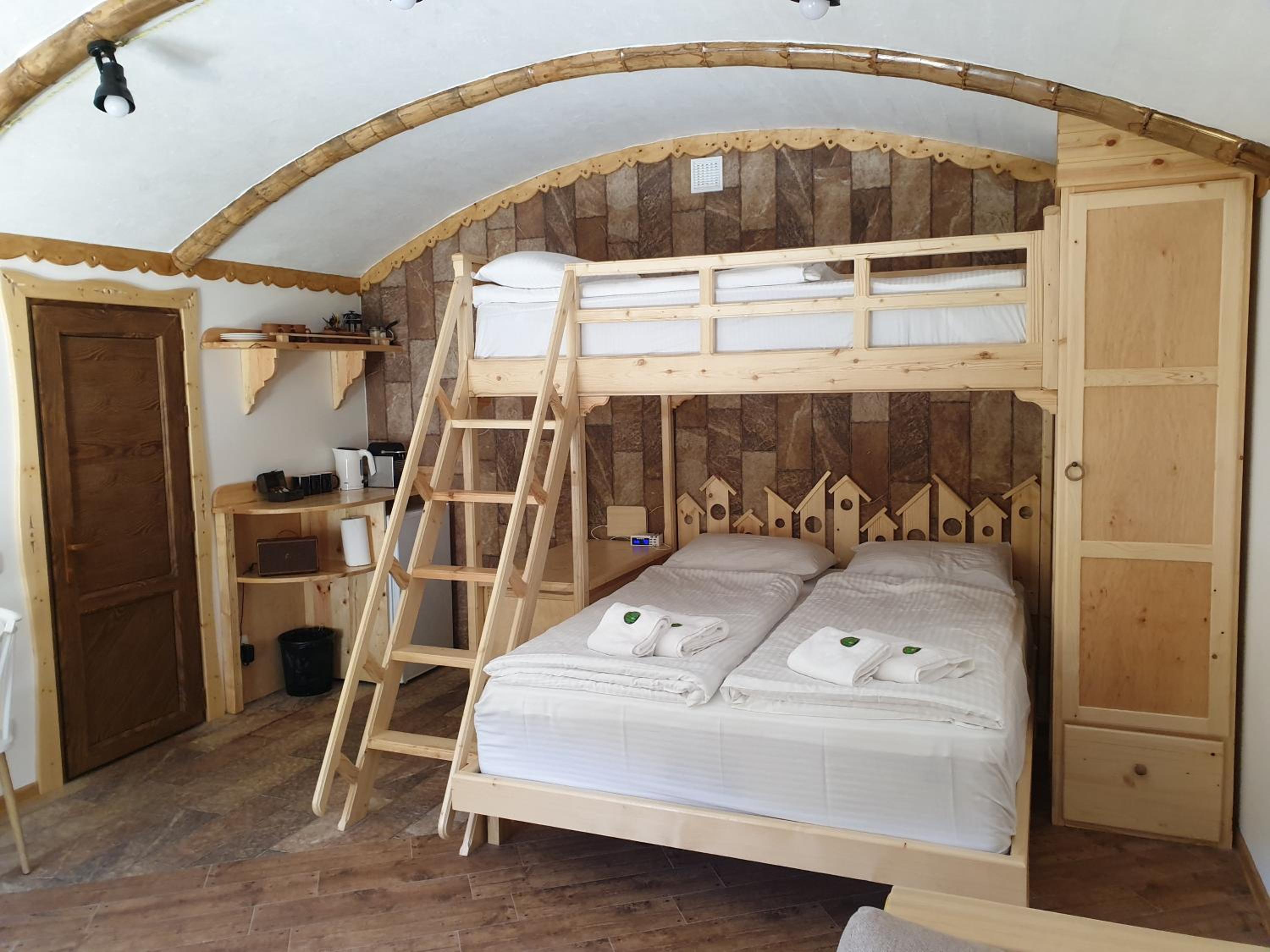 Deluxe Triple Room