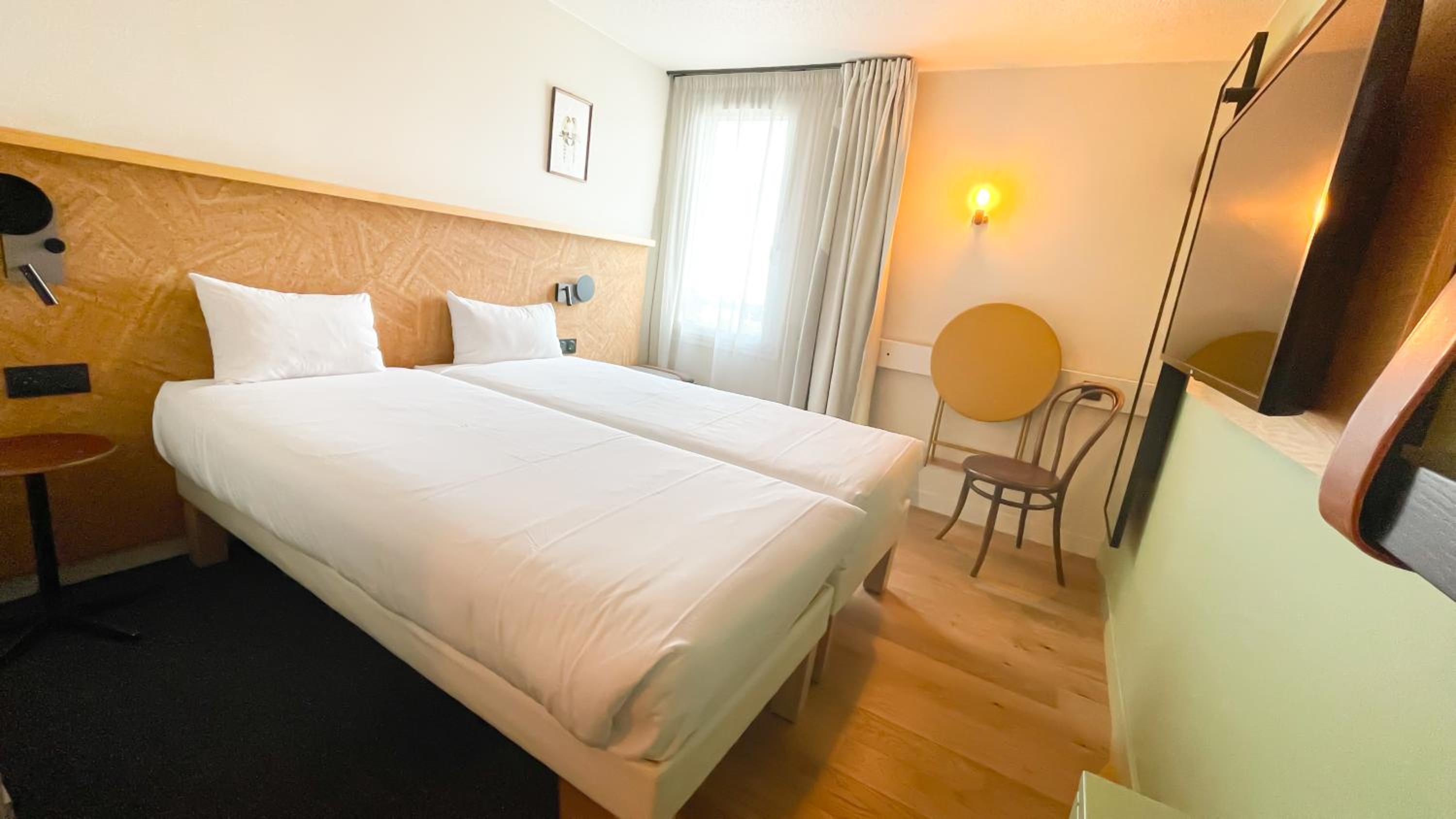 Pop Twin Room - Photo 1