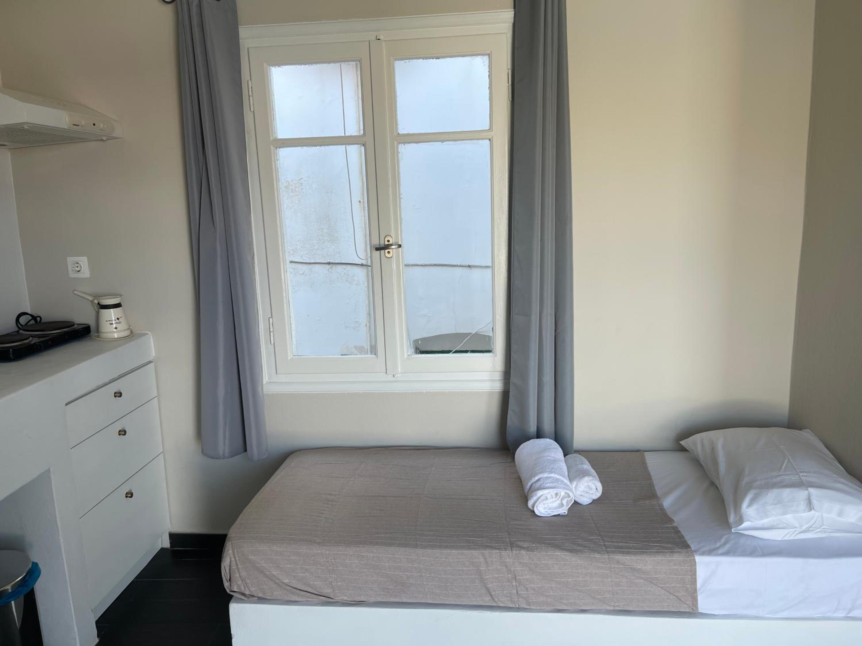 Studio with Sea View