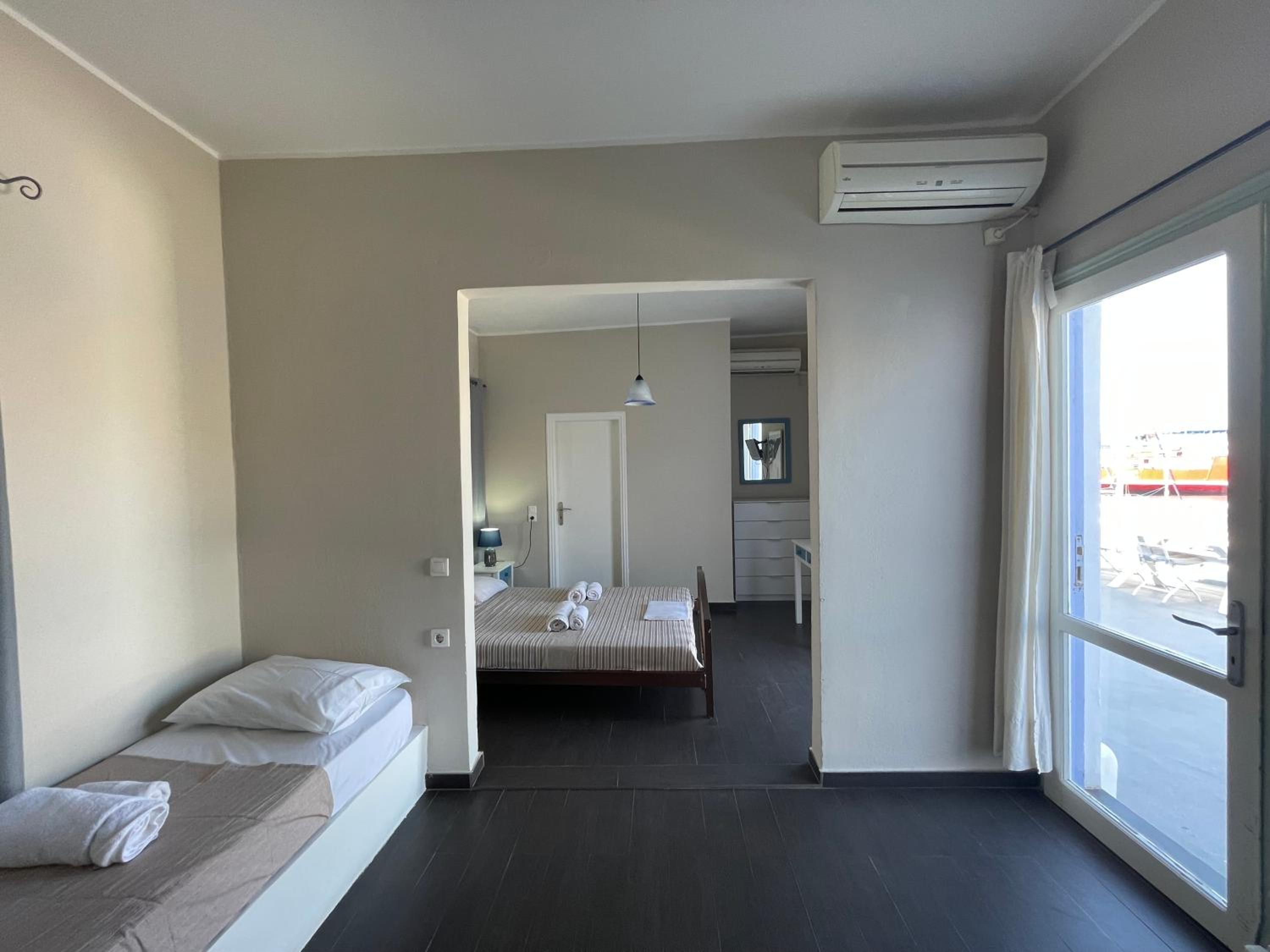 Studio with Sea View photo 2