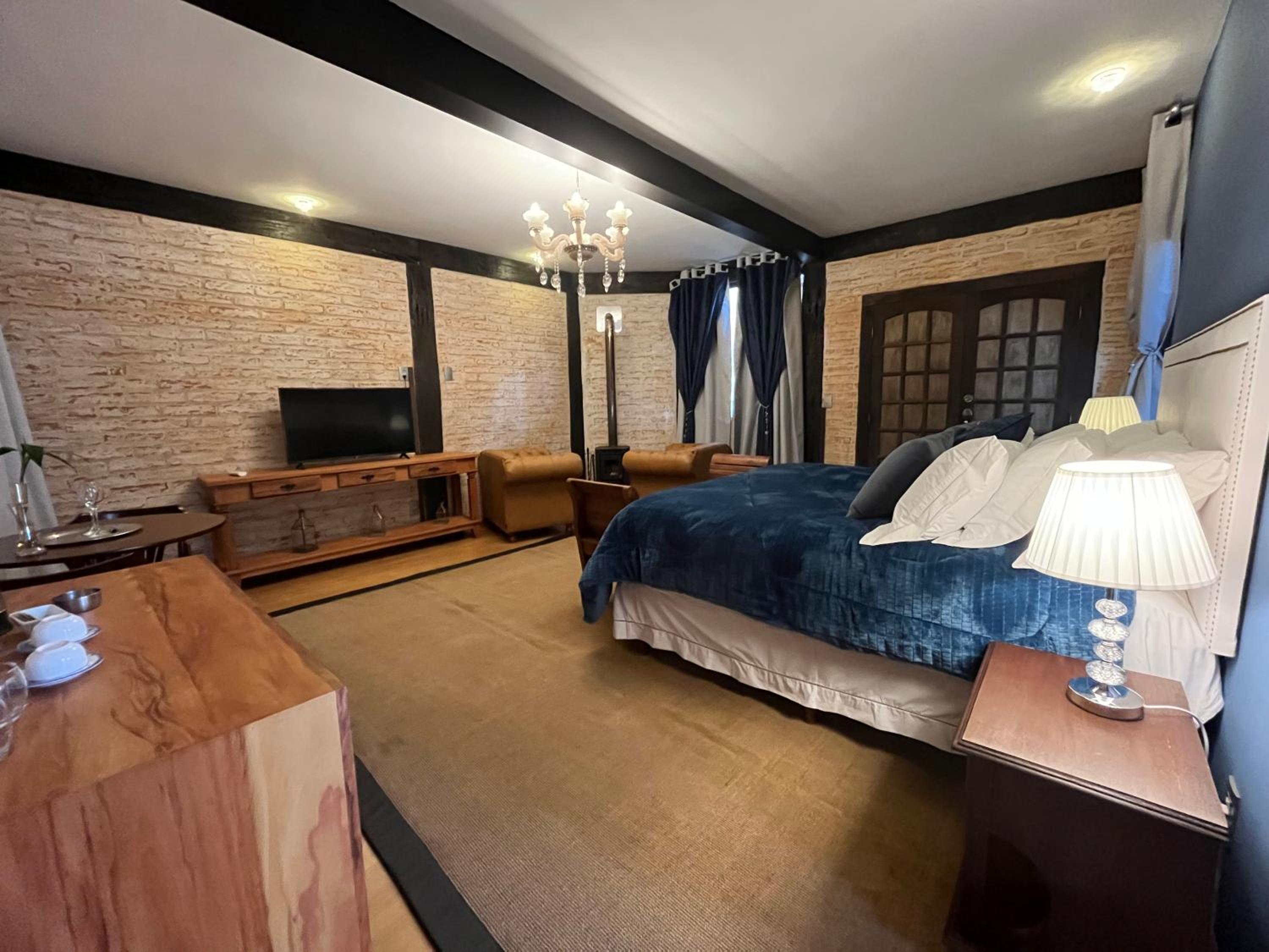 Double or Twin Room with Garden View - Photo 8