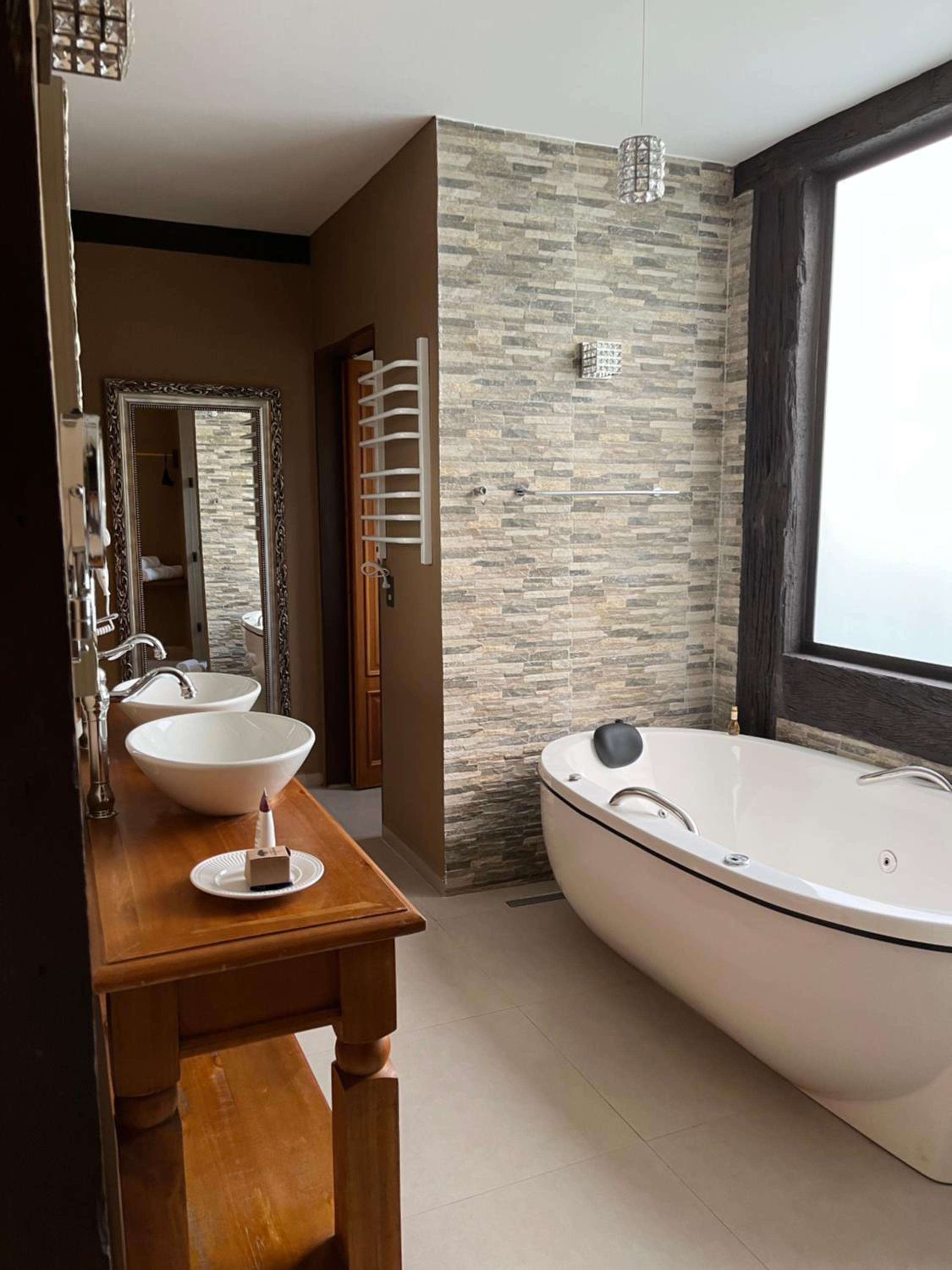 Double or Twin Room with Garden View - Photo 15
