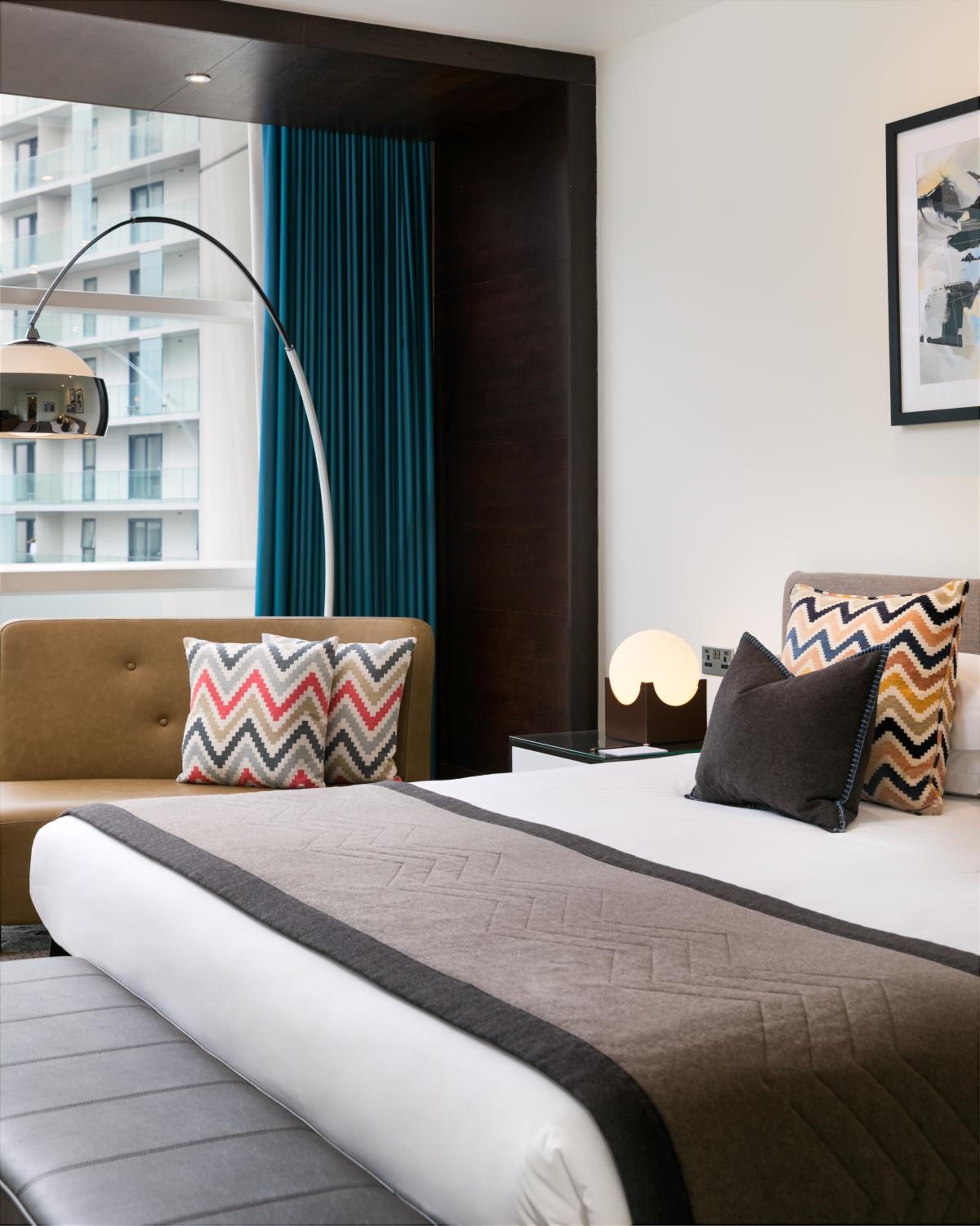 Deluxe King Double or Twin Room - Photo 2