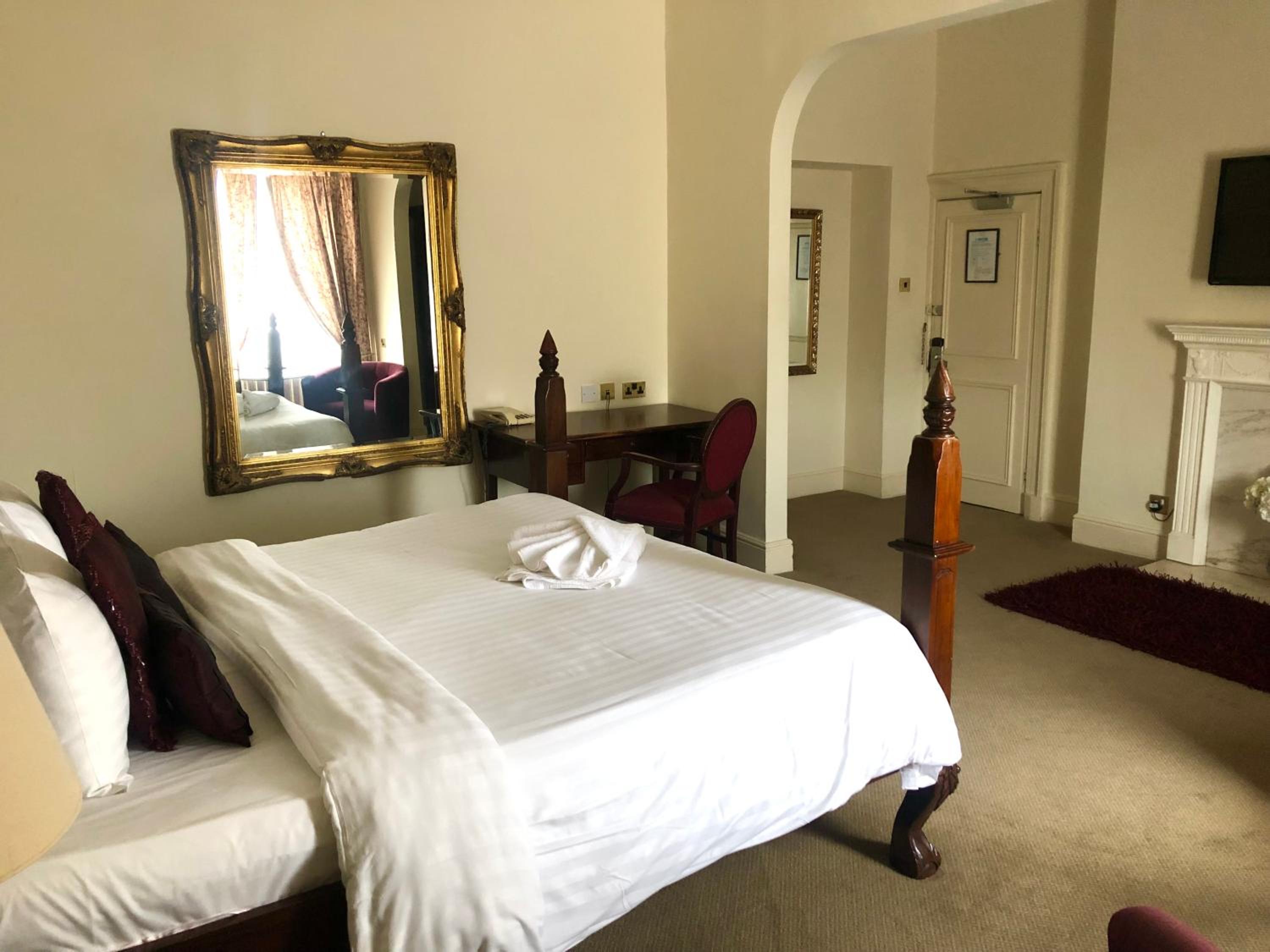 Executive Double Room - Photo 5