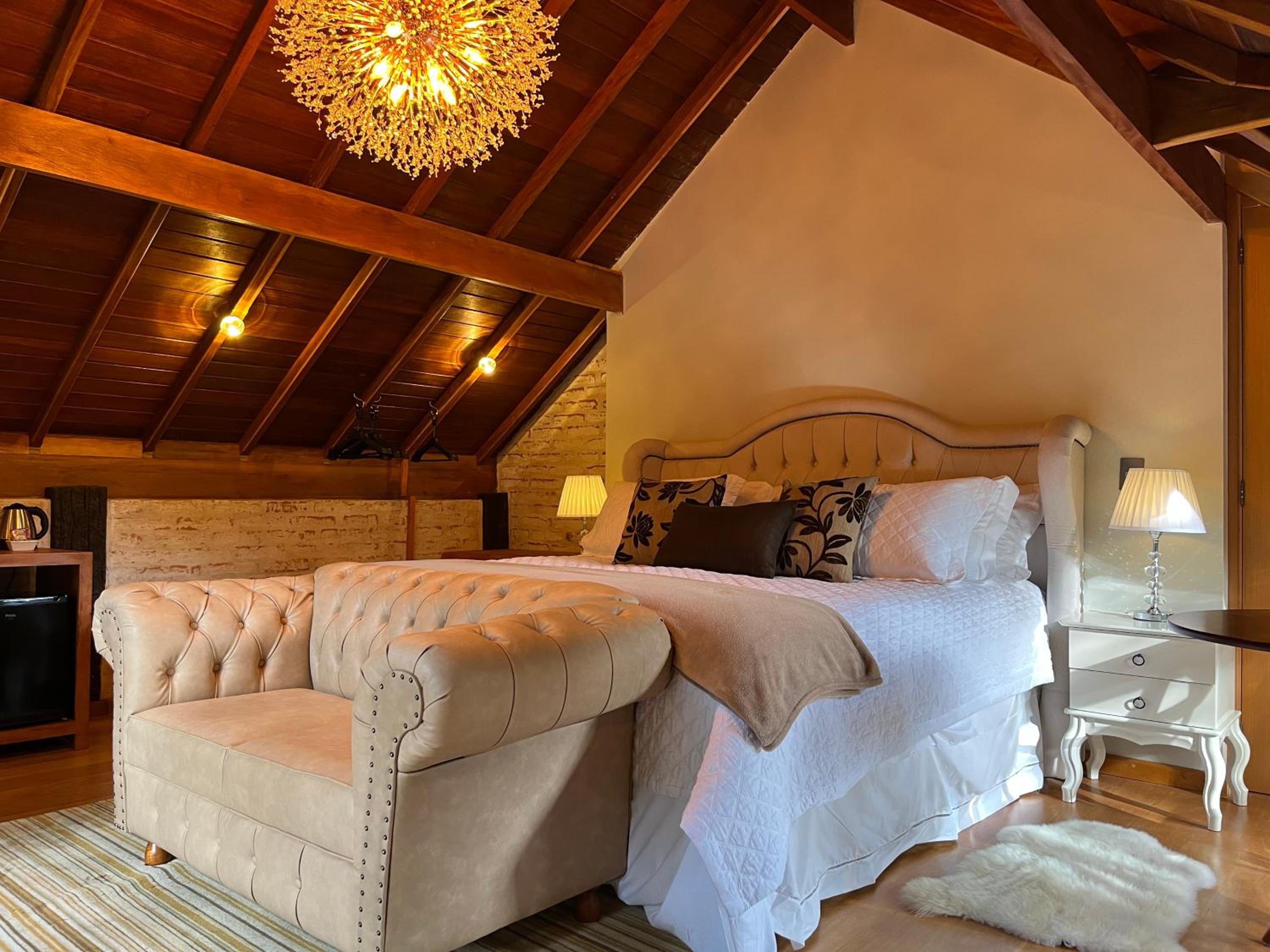 King Room with Spa Bath - Photo 2
