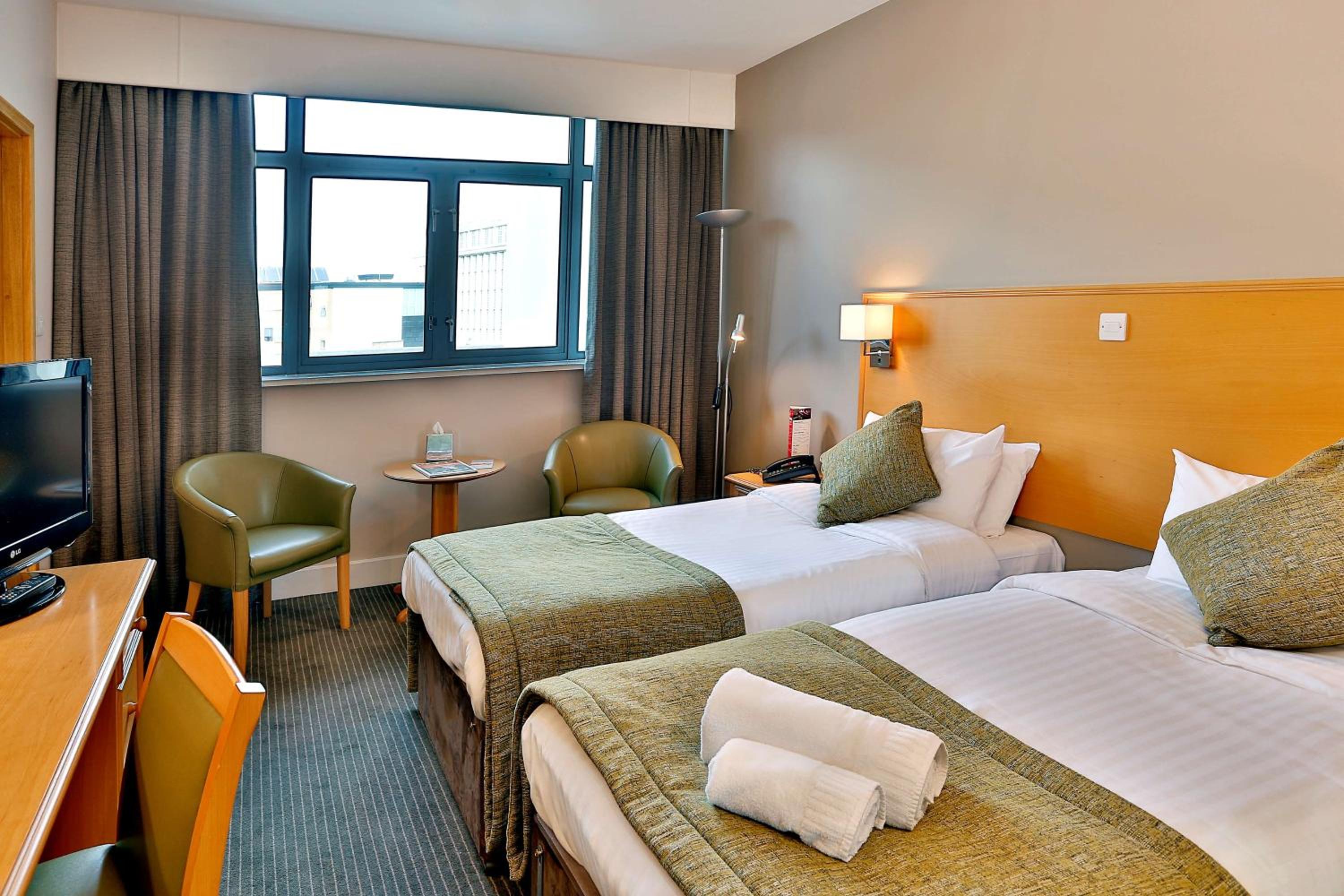Standard Room with Two Single Beds