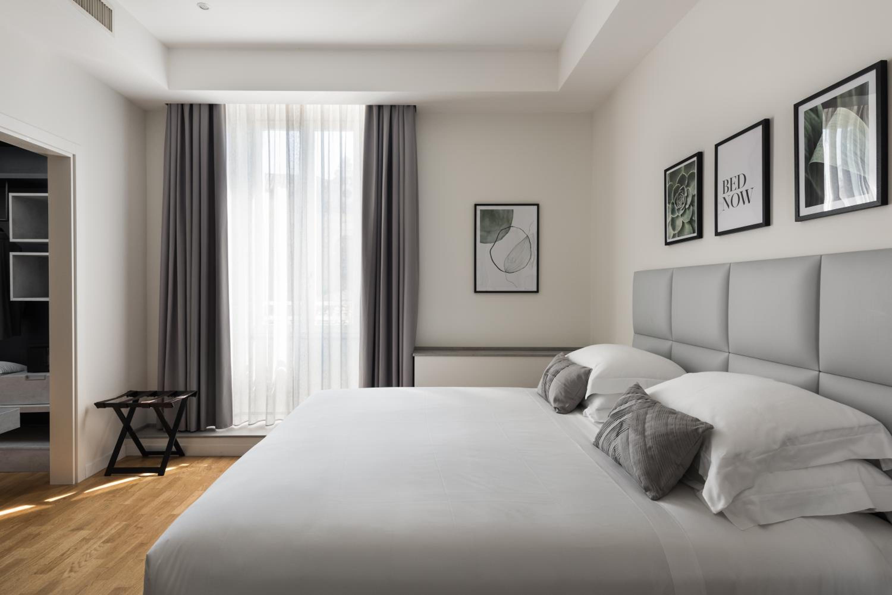 Deluxe Double or Twin Room photo 1