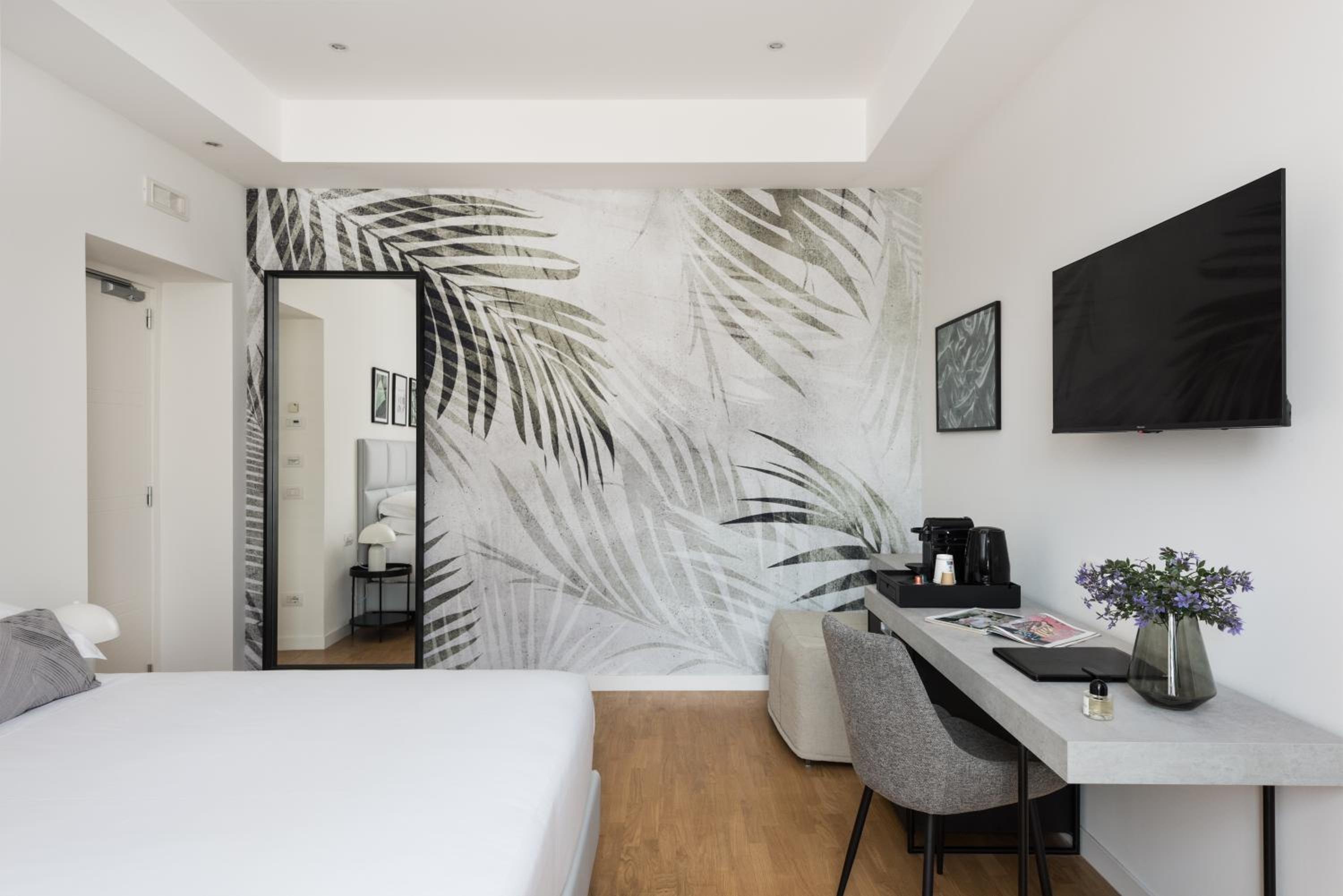 Deluxe Double or Twin Room photo 3