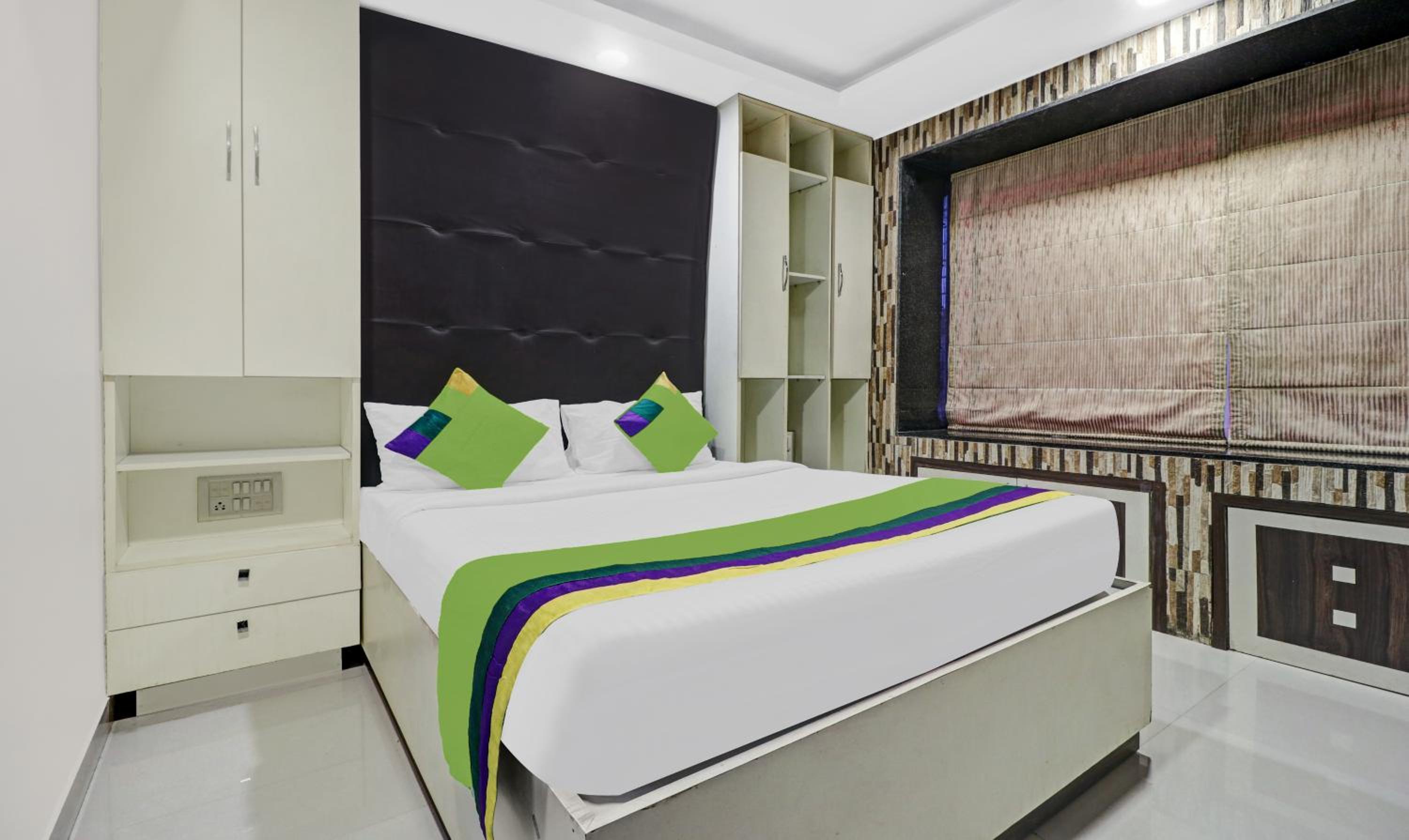 Standard Room - Photo 1