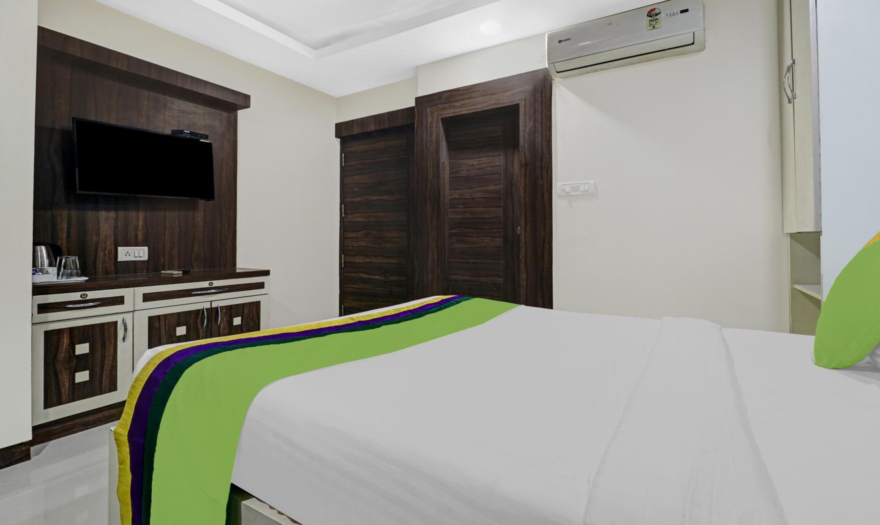 Standard Room - Photo 5