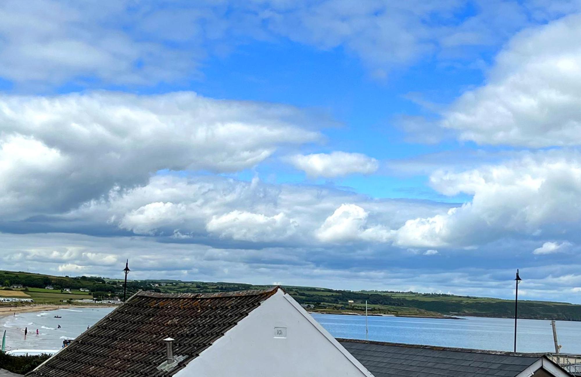 Apartment with Sea View - Photo 2