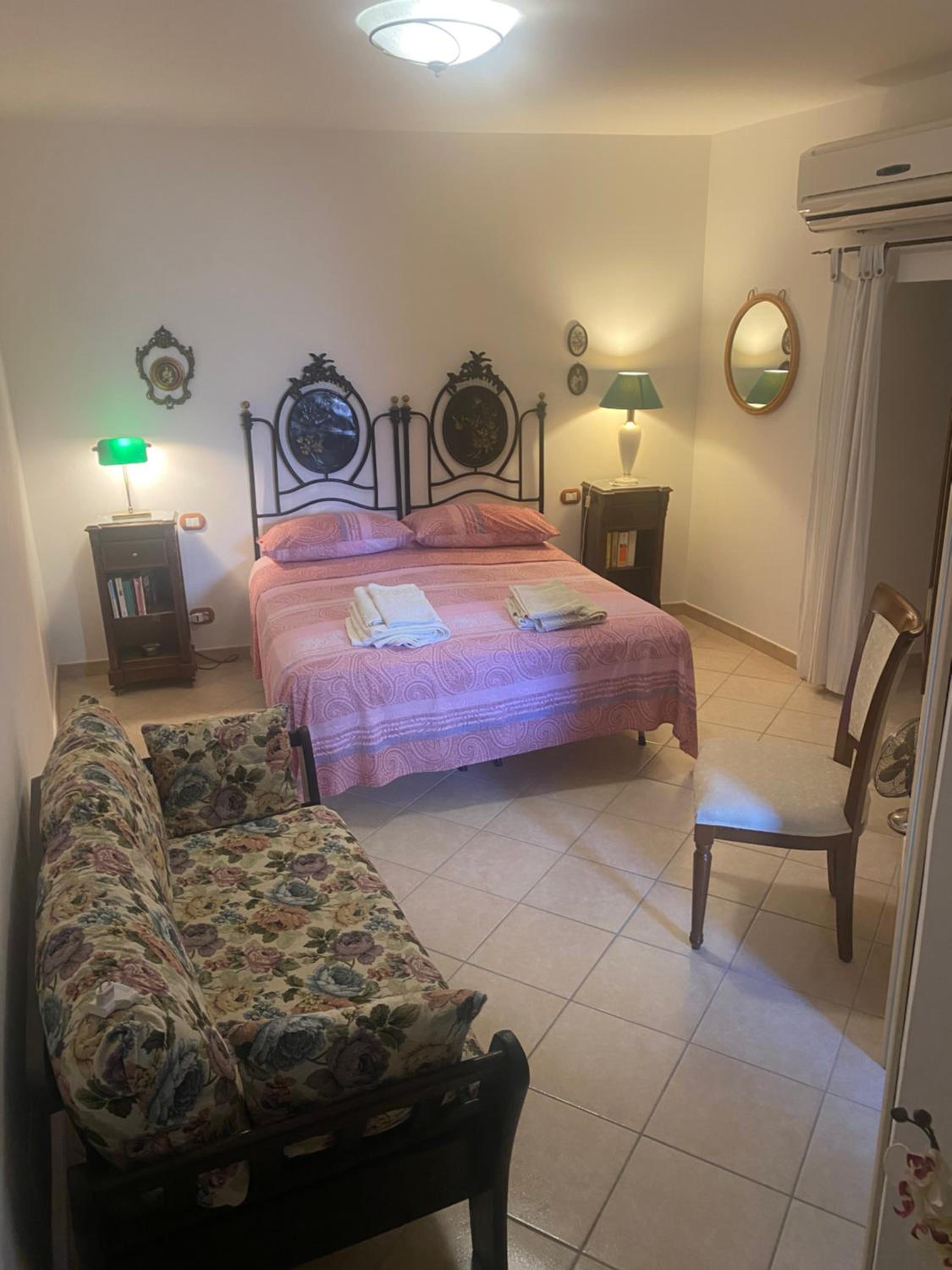 Large Double Room