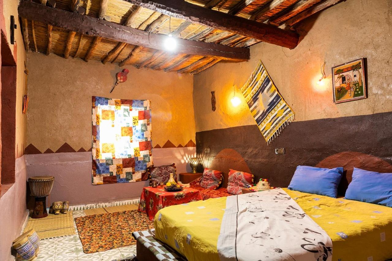 Large Double Room - Photo 1