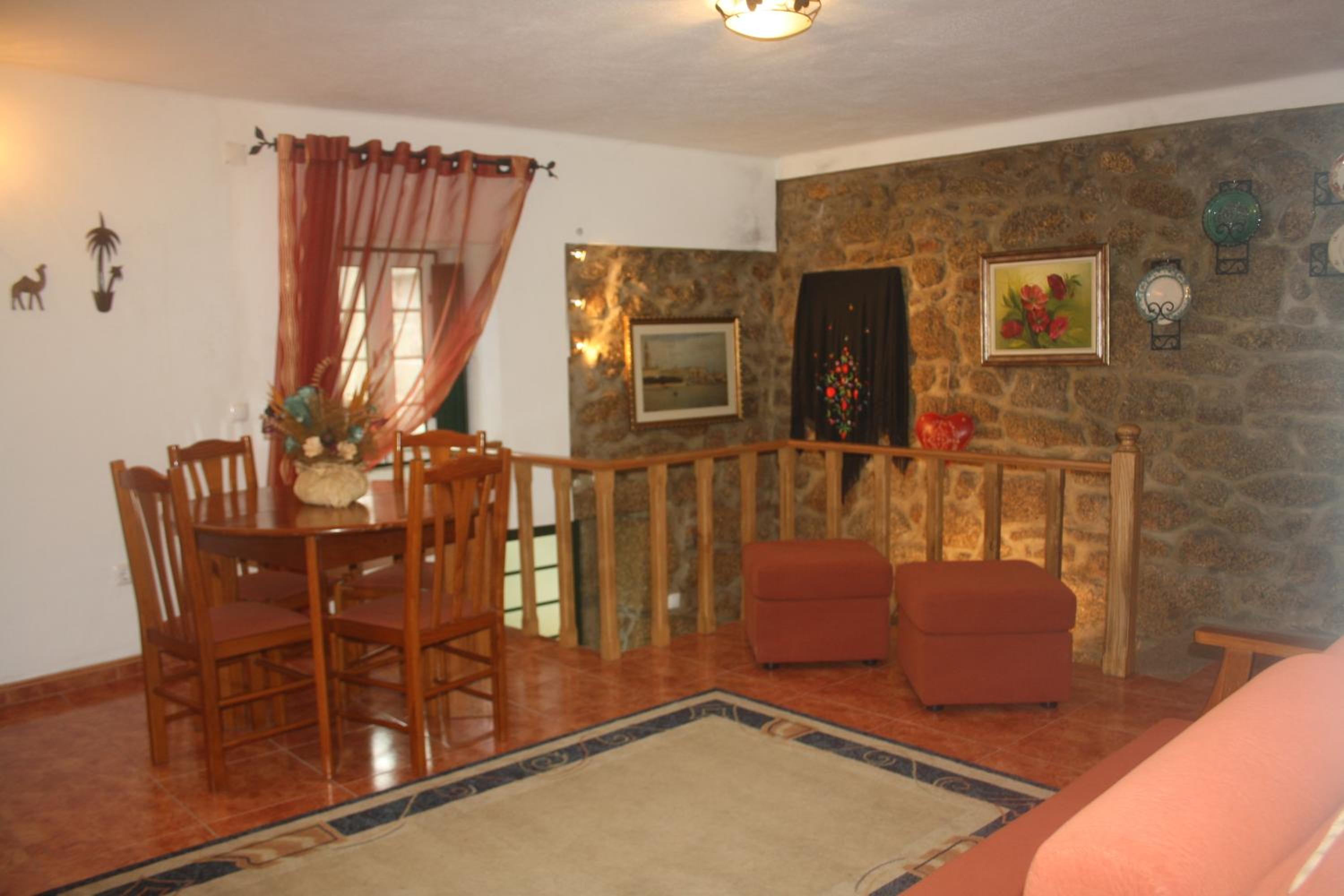 One-Bedroom House photo 1