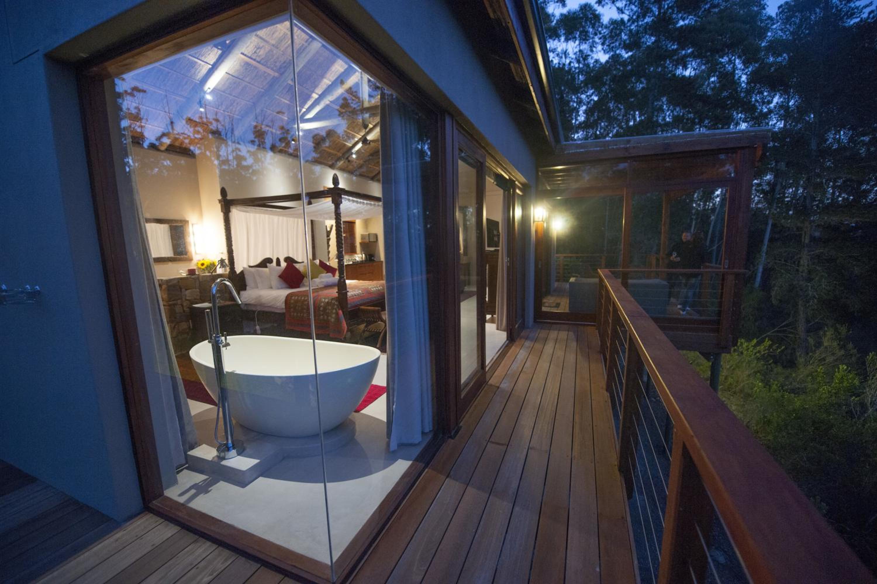 Honeymoon Suite with Private Entrance