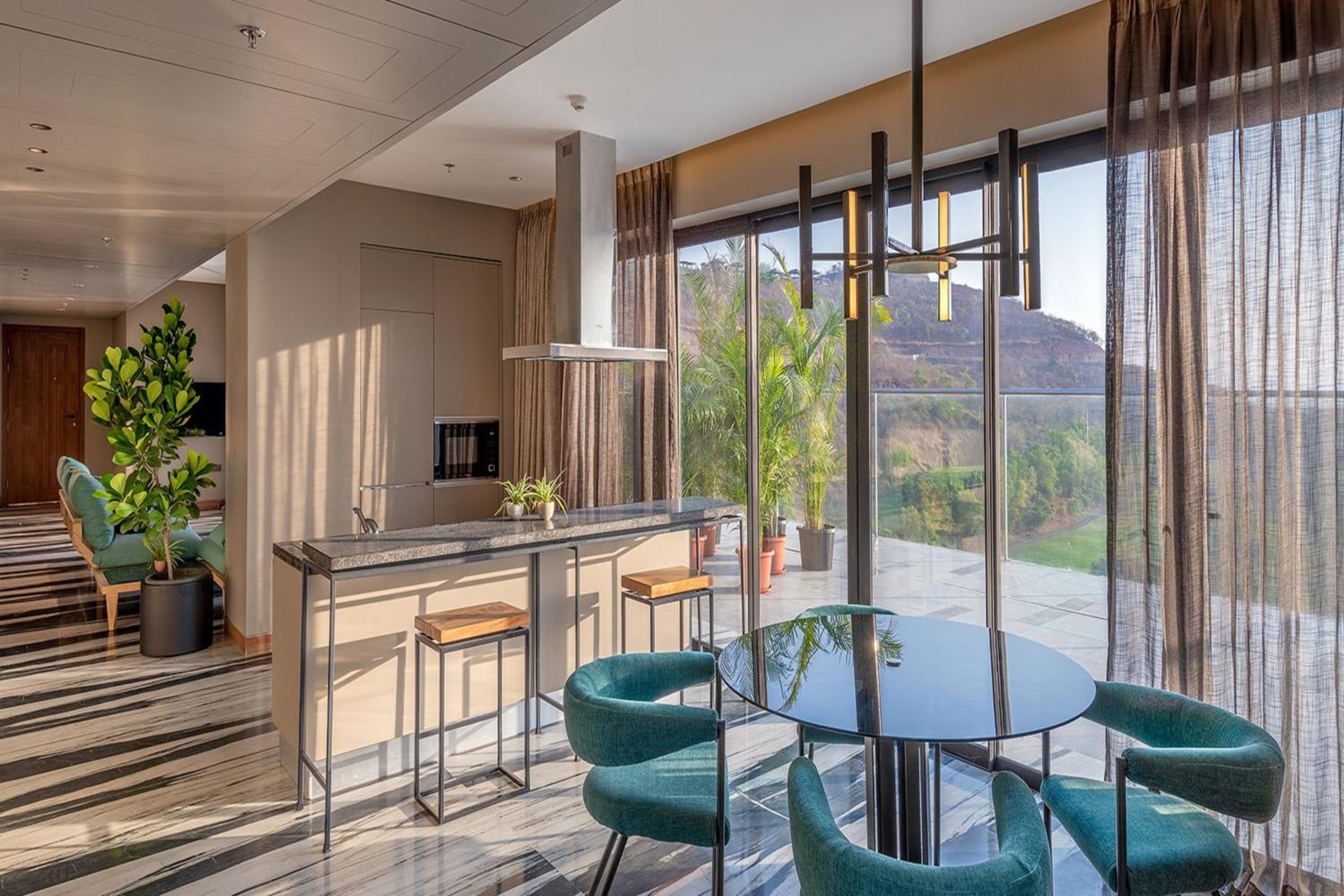 Presidential Suite Presidential Suite