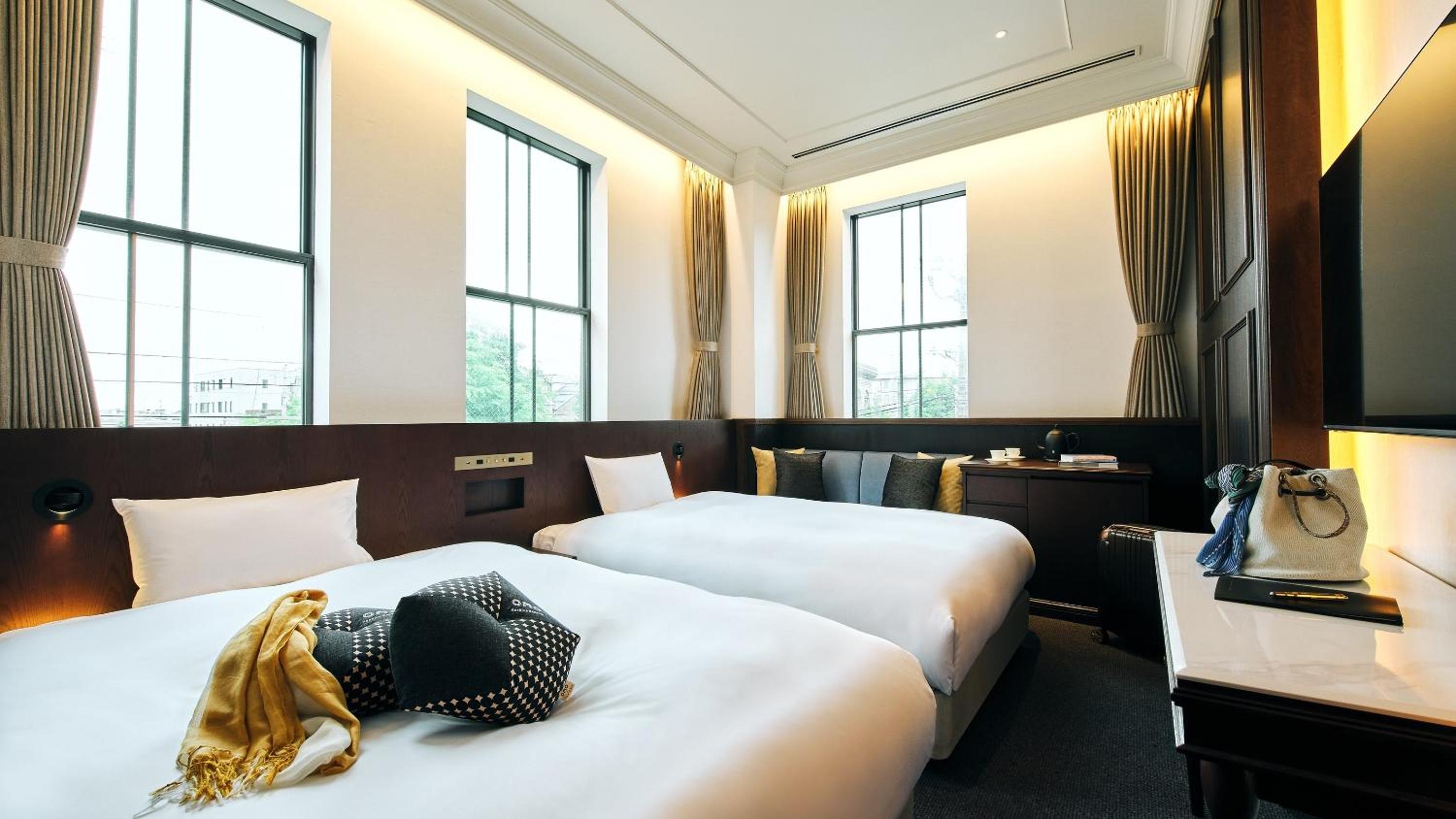 Superior Twin Room - Photo 4