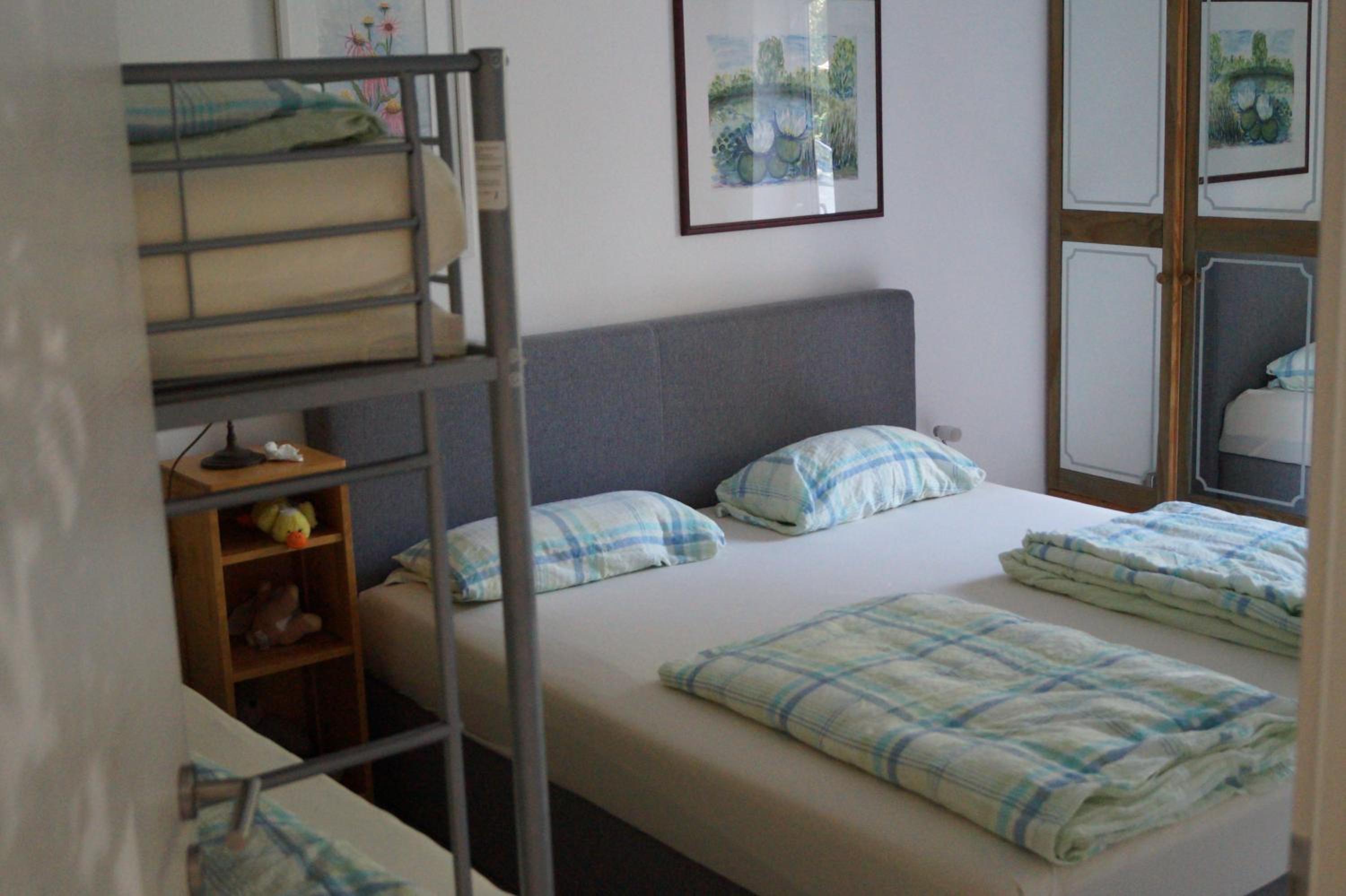 One-Bedroom Apartment - Photo 6