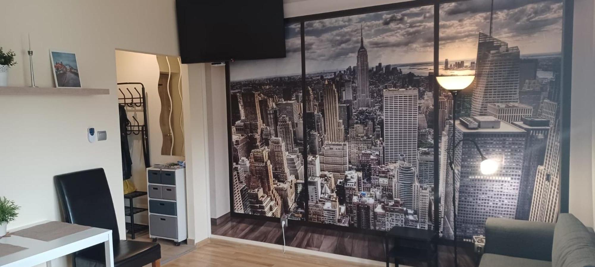 One-Bedroom Apartment - Photo 6