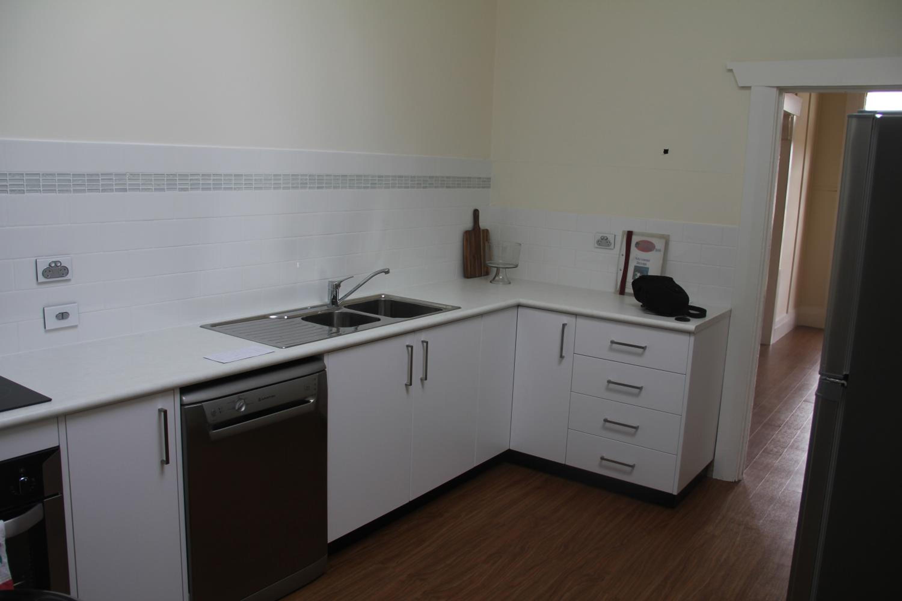 Apartment photo 2