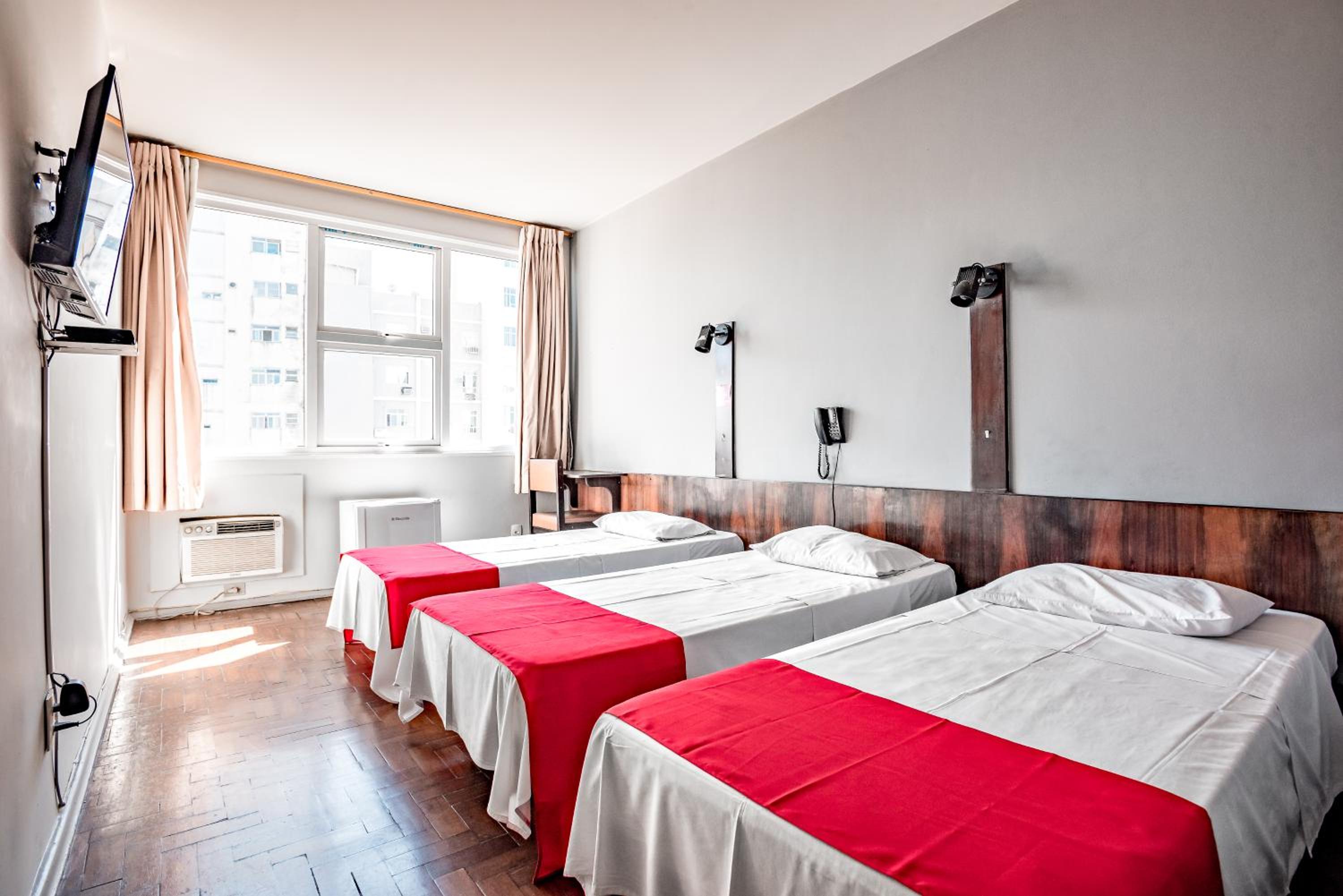 Triple Room