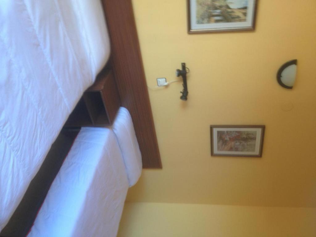 Double Room with Sea View - Photo 1