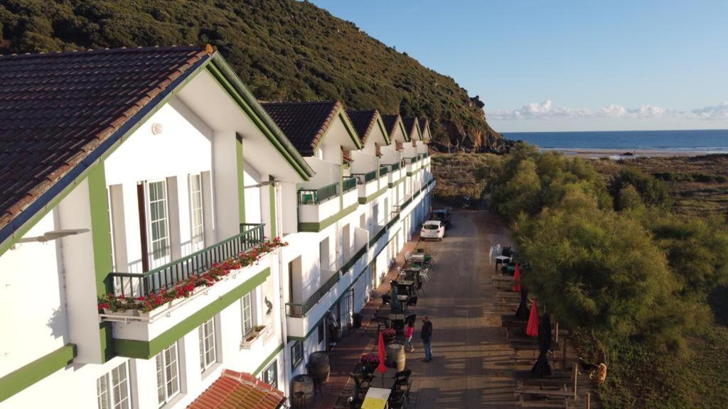 Double Room with Sea View - Photo 2
