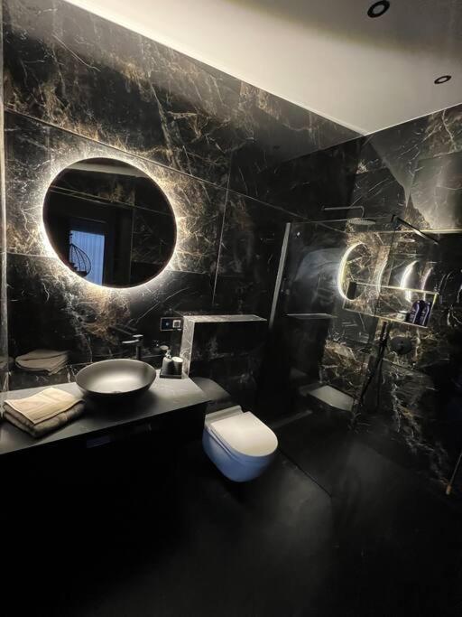 Villa photo 3