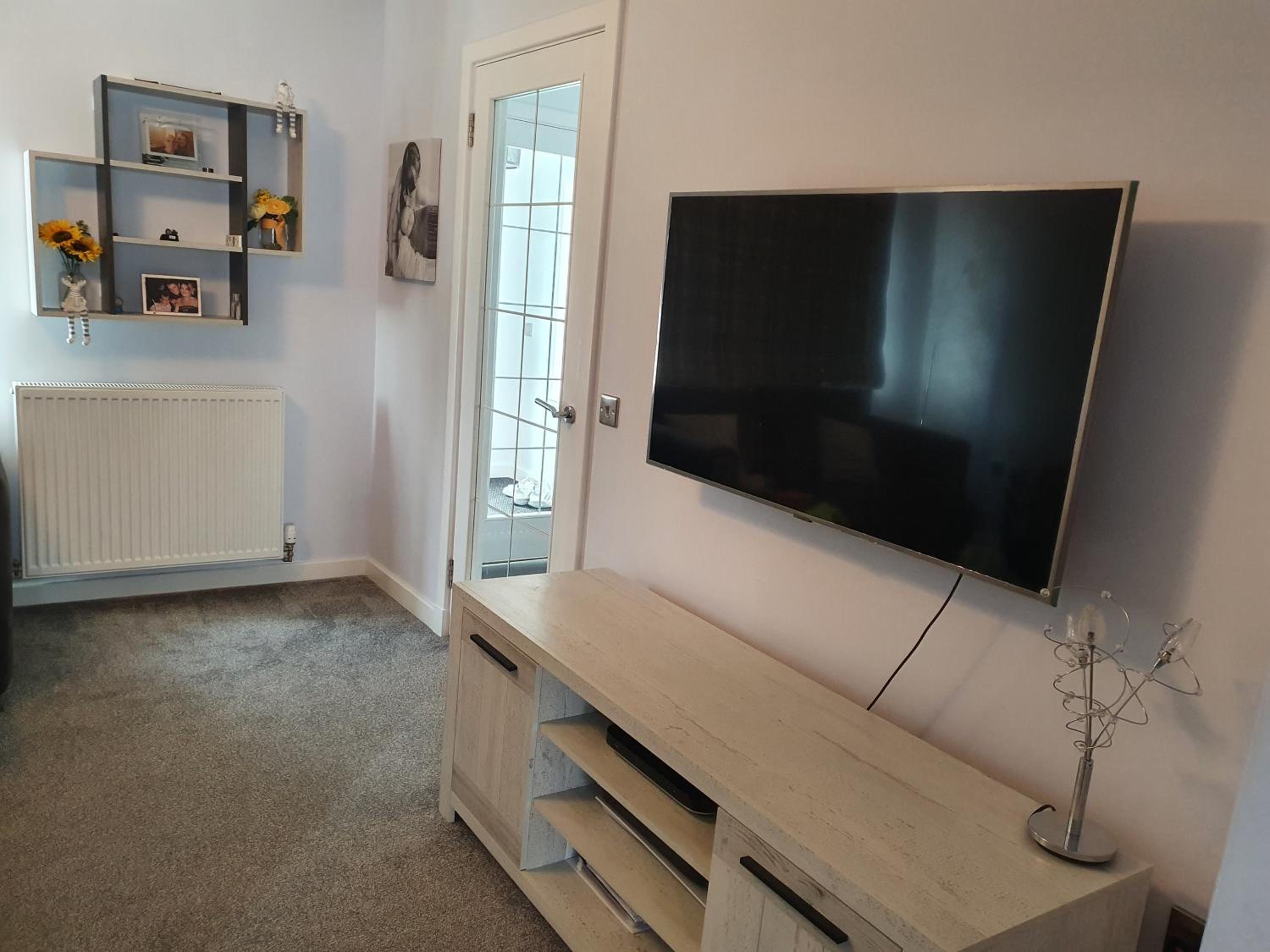 Four-Bedroom House photo 1