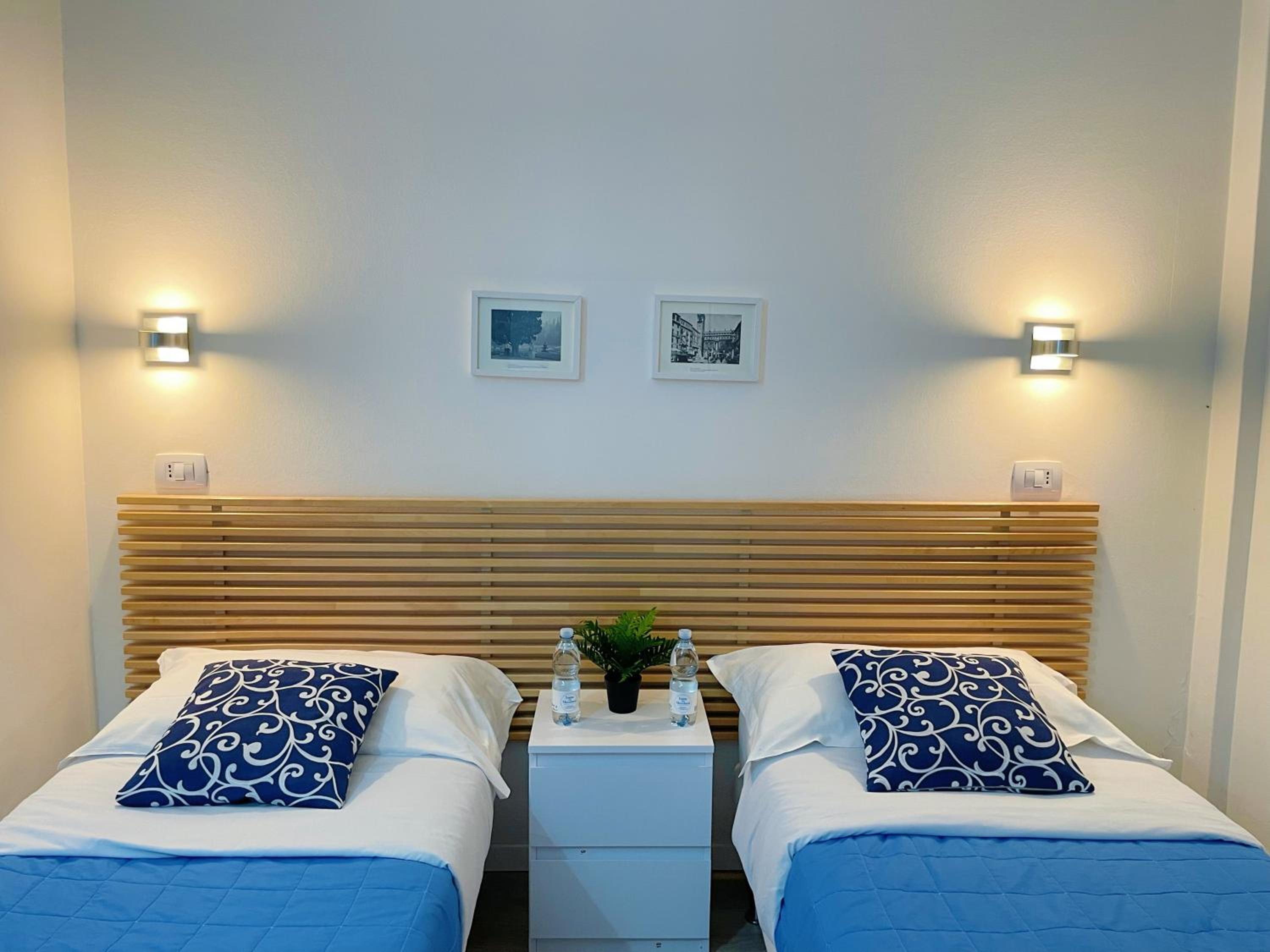 Double Room with External Private Bathroom