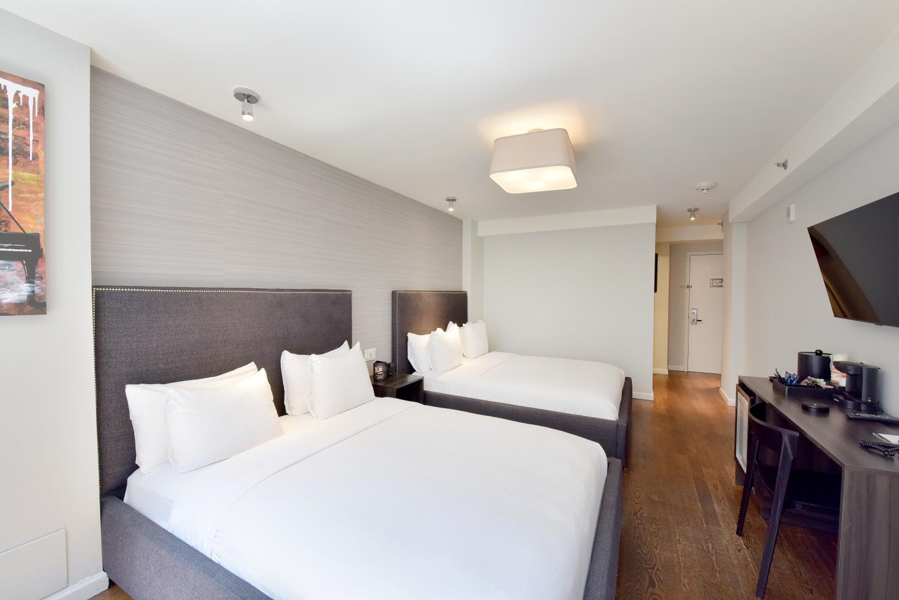 Deluxe Queen Room with Two Queen Beds