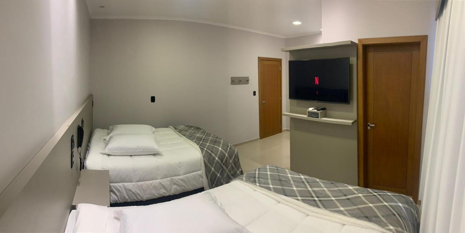 Quadruple Room - Photo 6