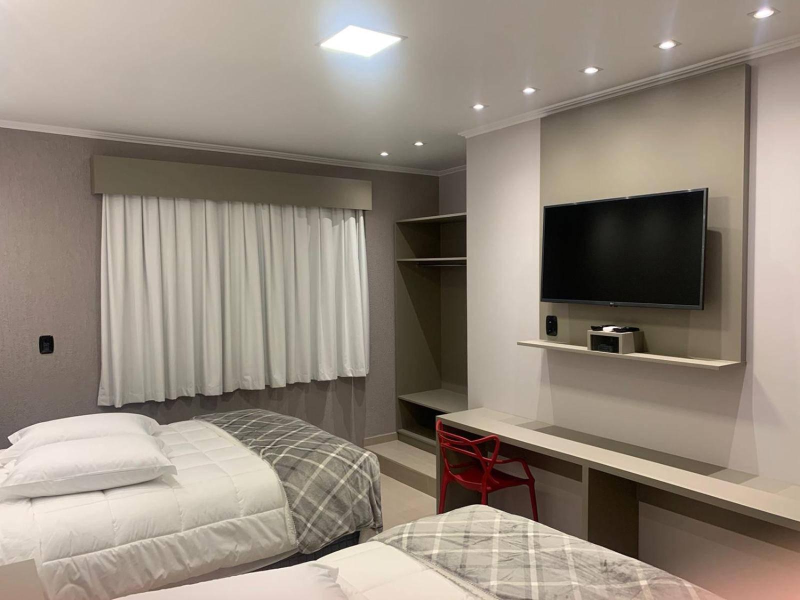 Quadruple Room - Photo 8