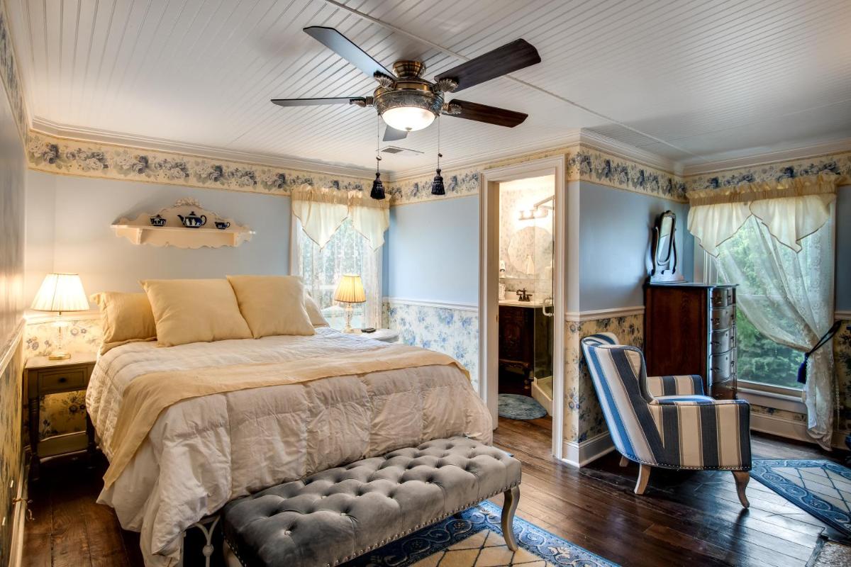 Superior Double or Twin Room with Garden View photo 2