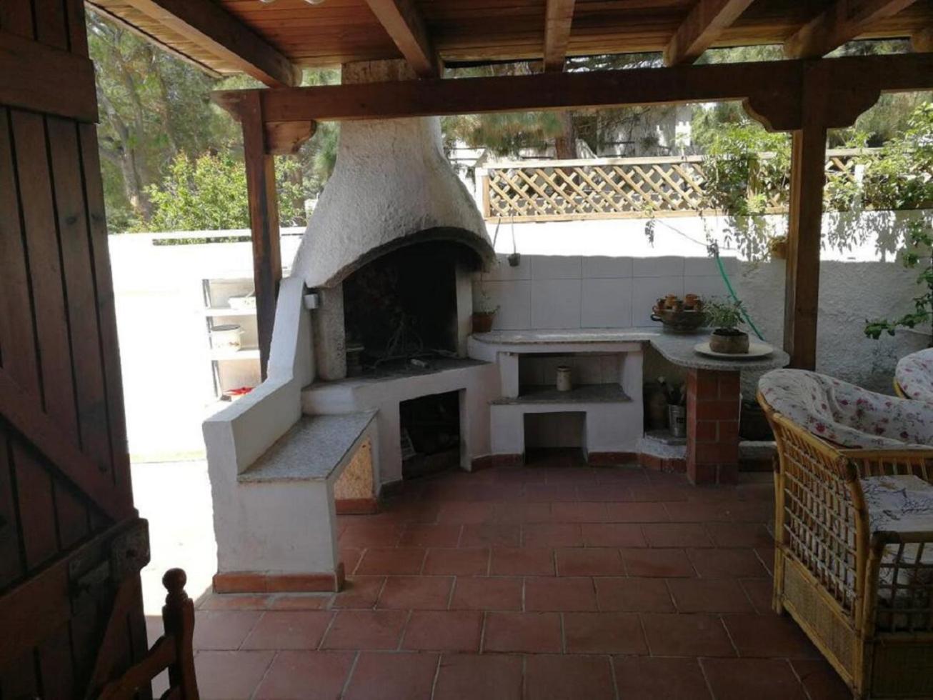 Four-Bedroom House photo 2