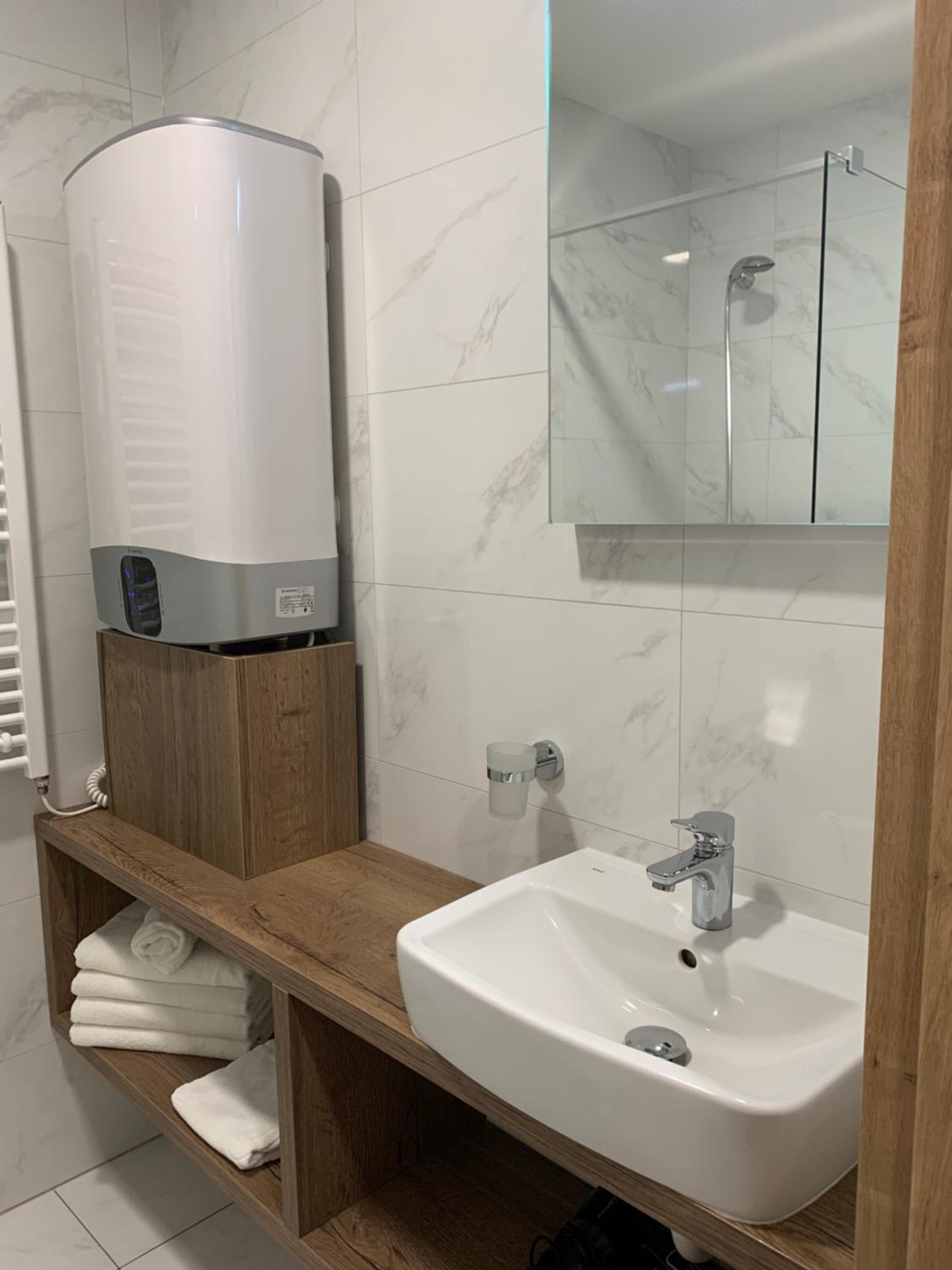 Superior One-Bedroom Apartment with Balcony