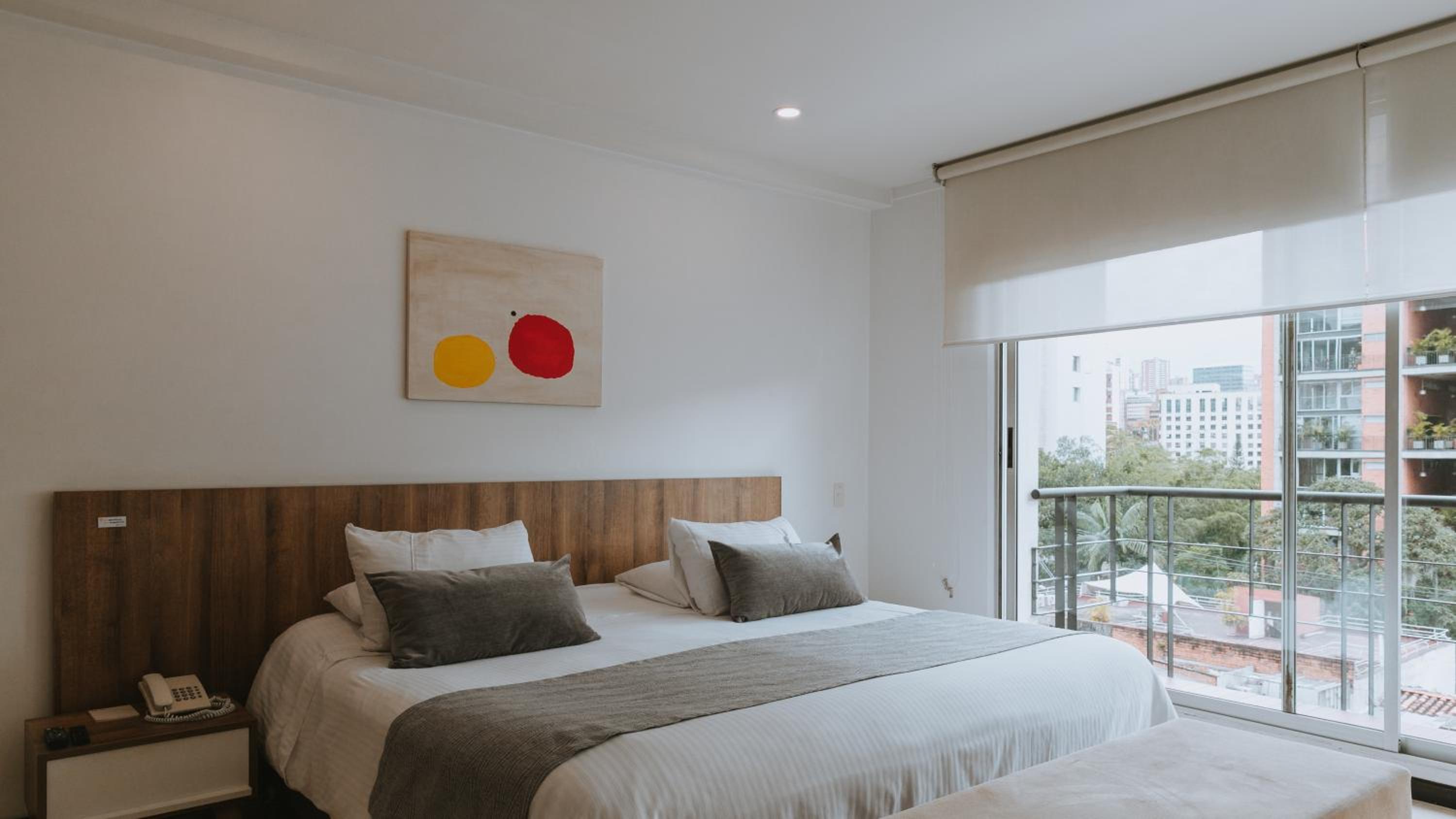 Standard One-Bedroom Apartment photo 1