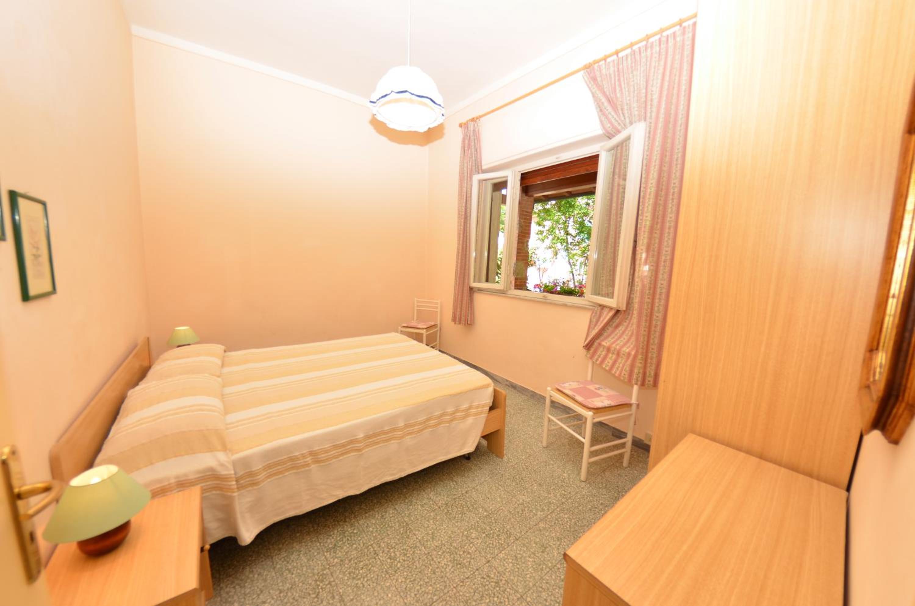 Three-Bedroom Vacation Home  photo 3