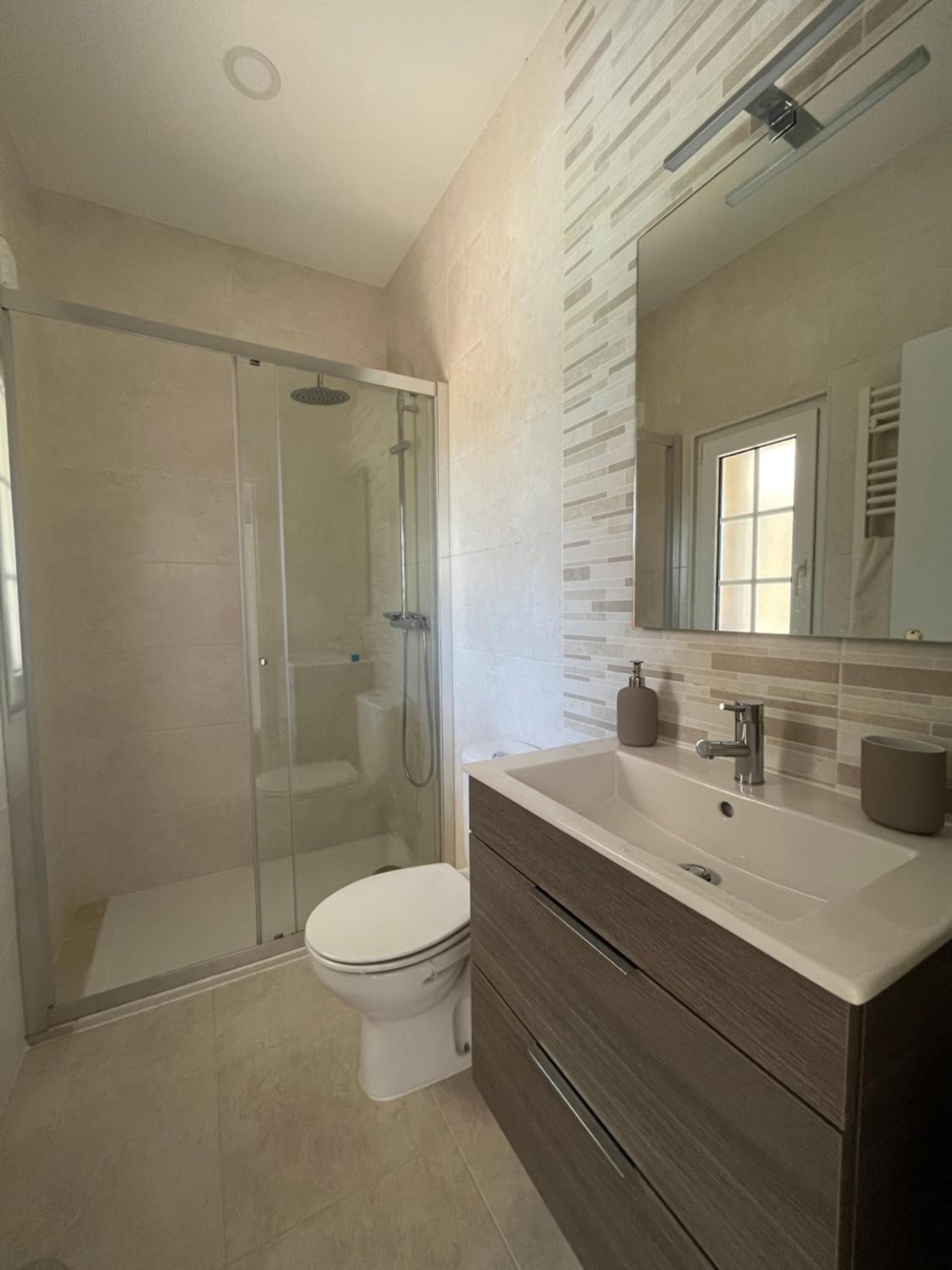 Villa with Private Pool photo 3