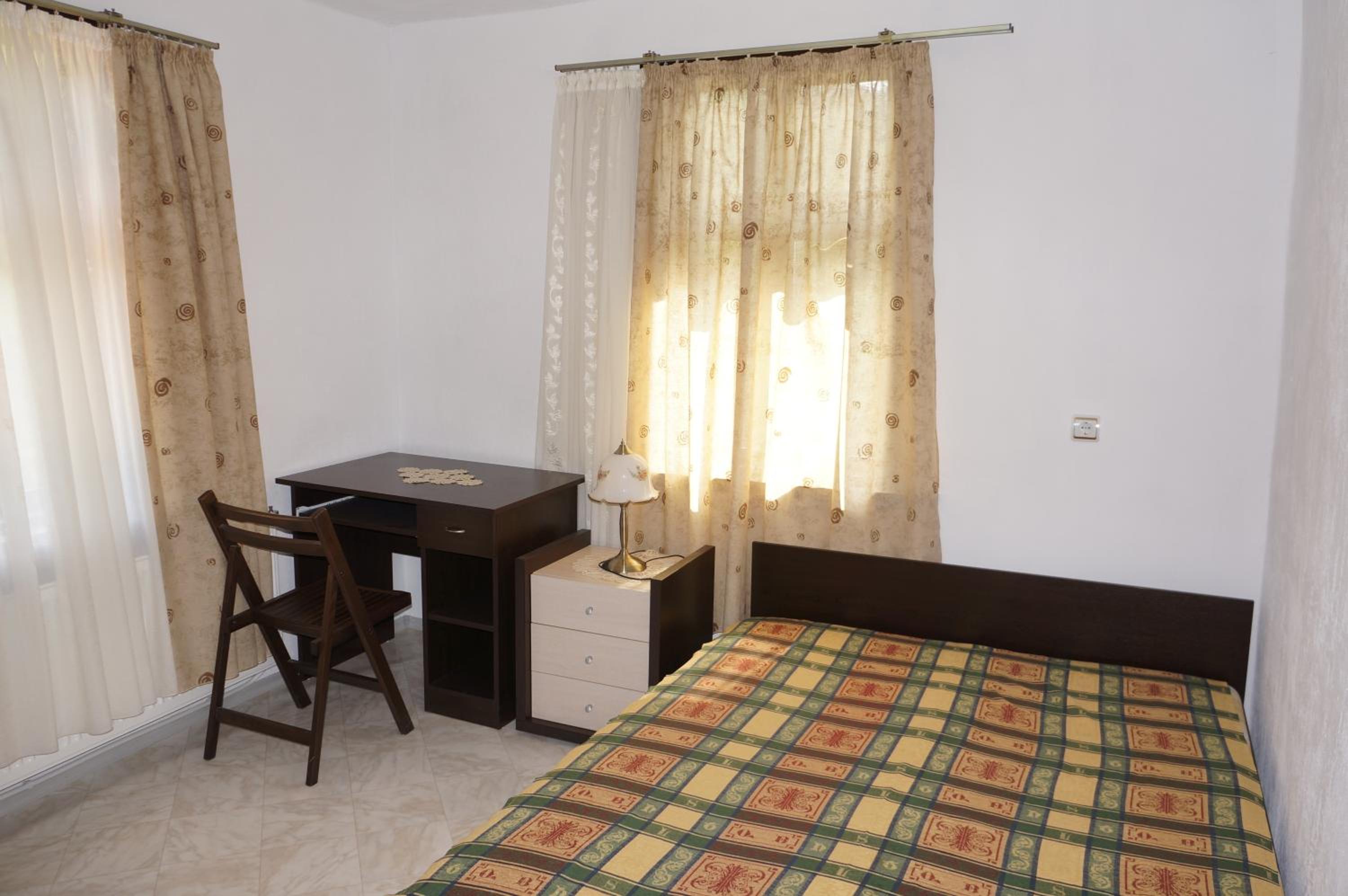 Budget Double Room photo 1