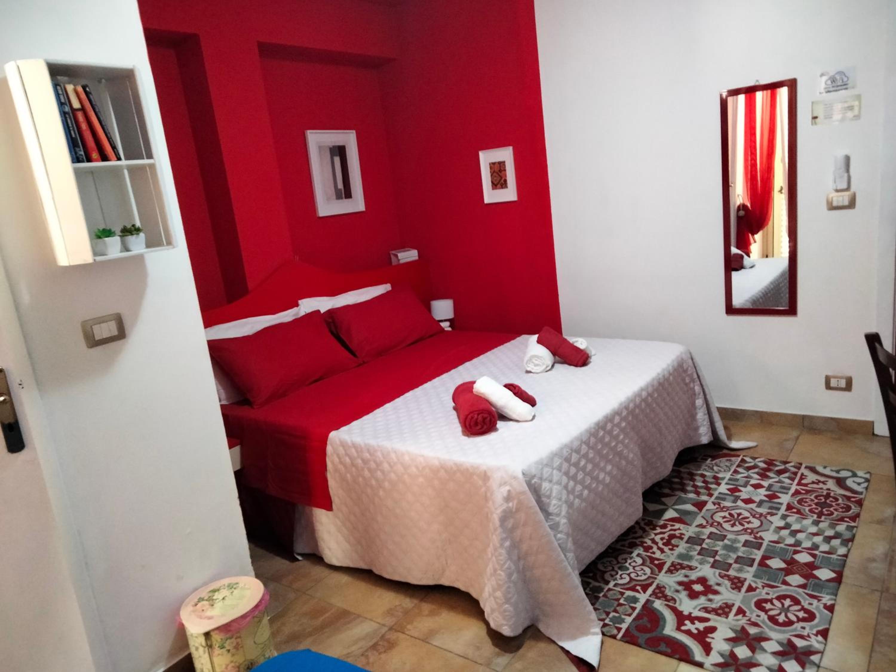 Double Room - Photo 17