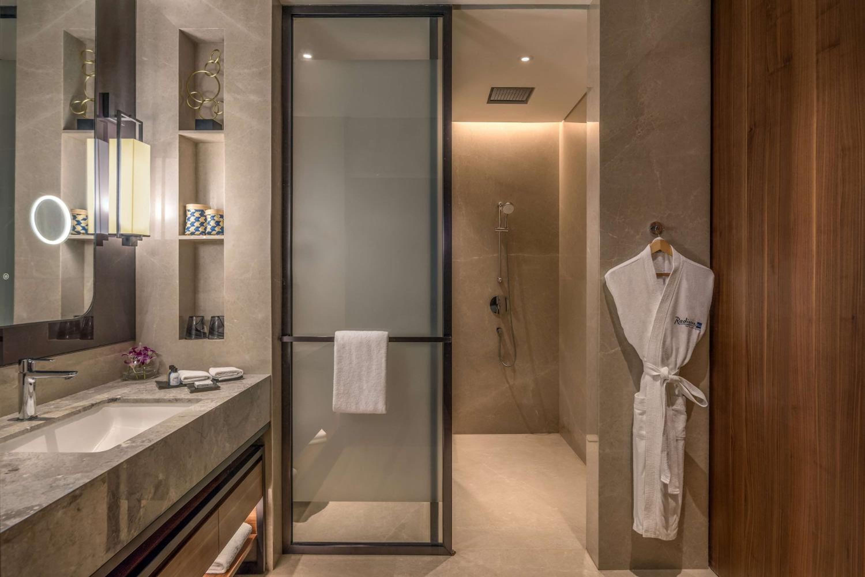 Deluxe Room with Balcony & 15% discount on Spa - Photo 4