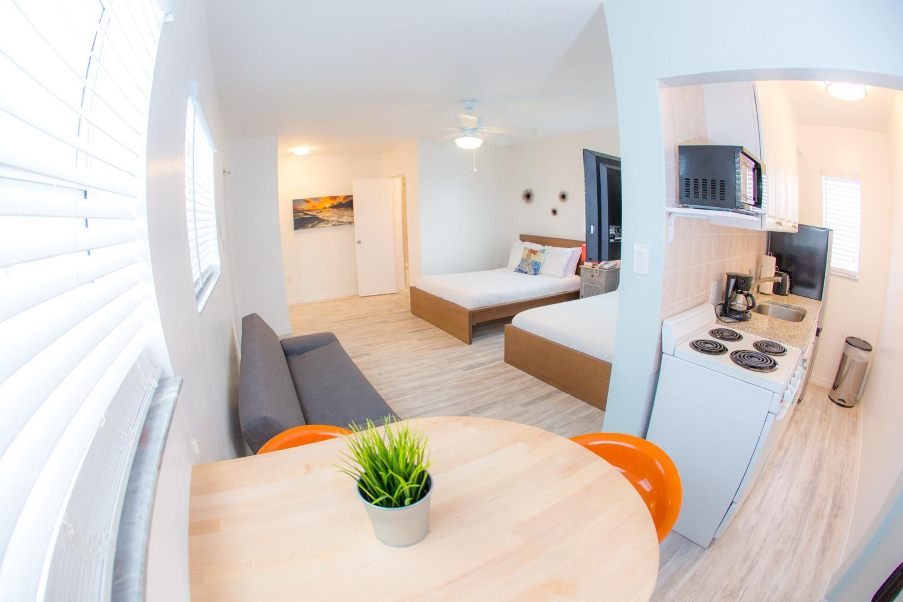 Studio Pool Side Suite 2 Double - Photo 4