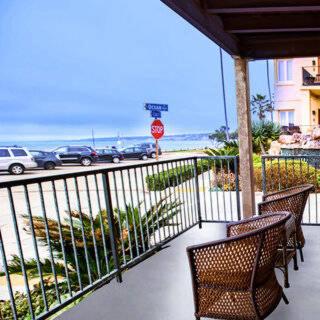 Studio with Ocean View - Photo 2