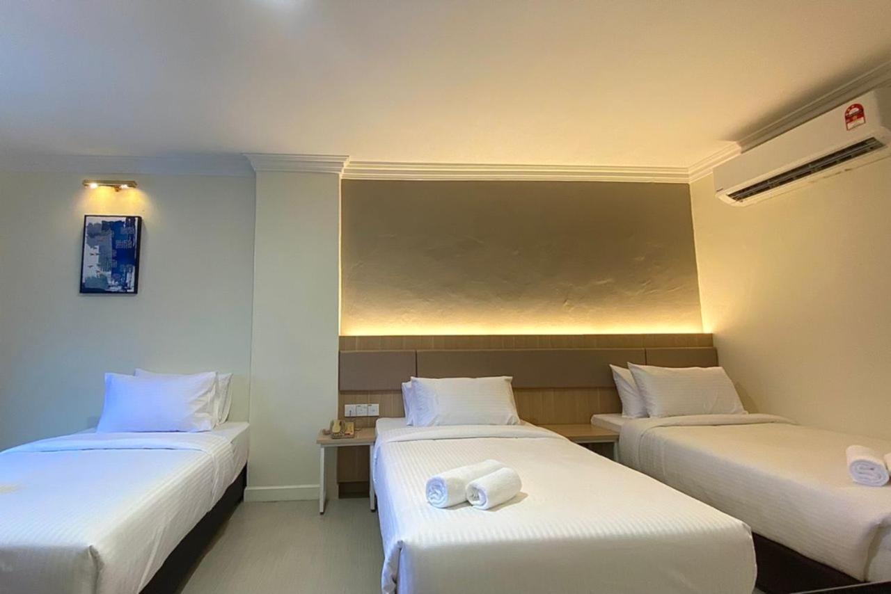 Superior Triple Room - Photo 3