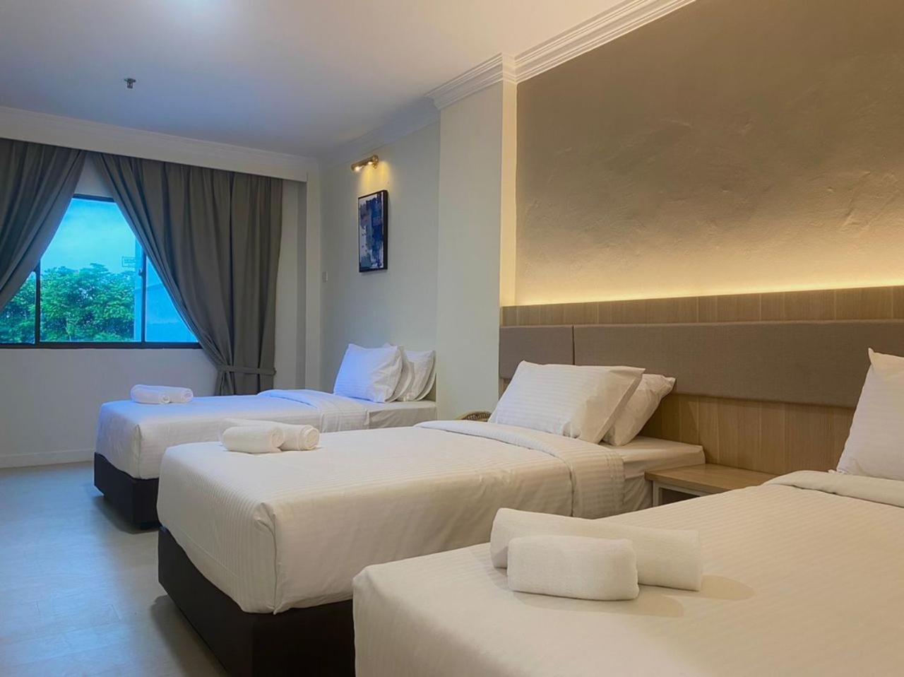 Superior Triple Room - Photo 1